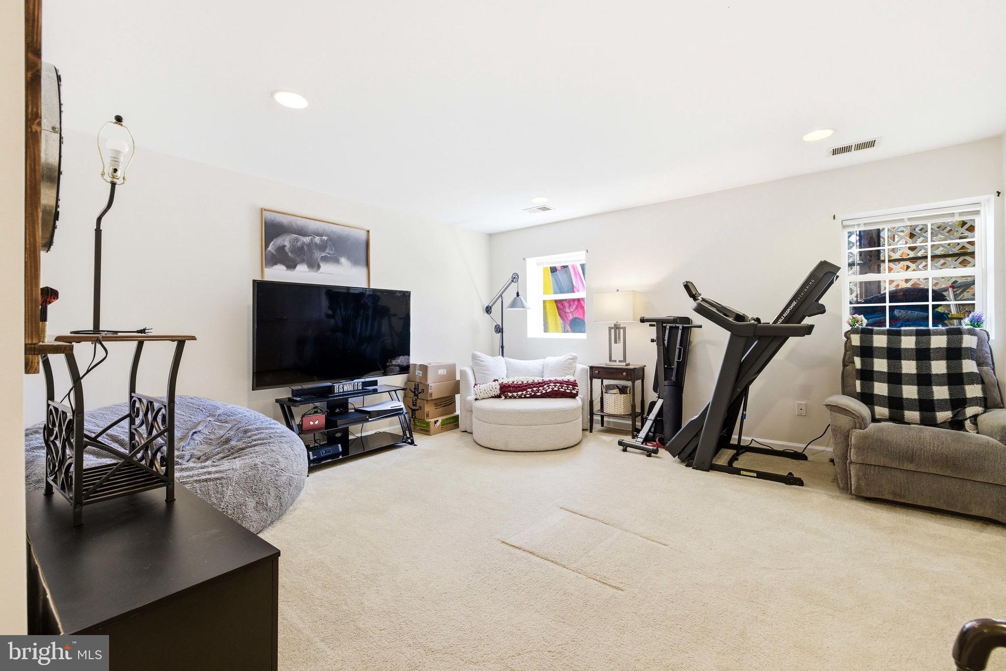 HUPP'S RIDGE - Residential