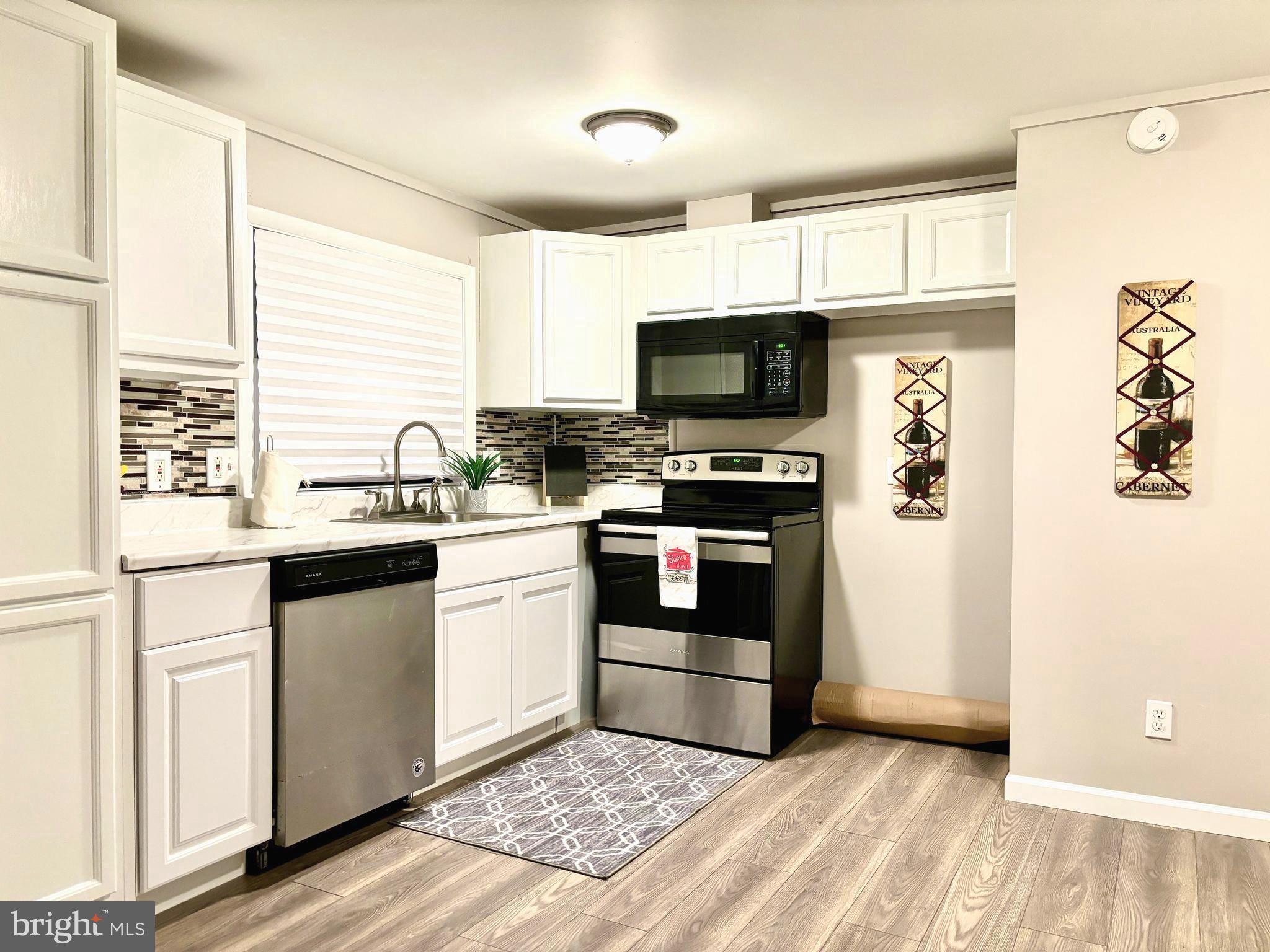 PENNWOOD CROSSING - Residential