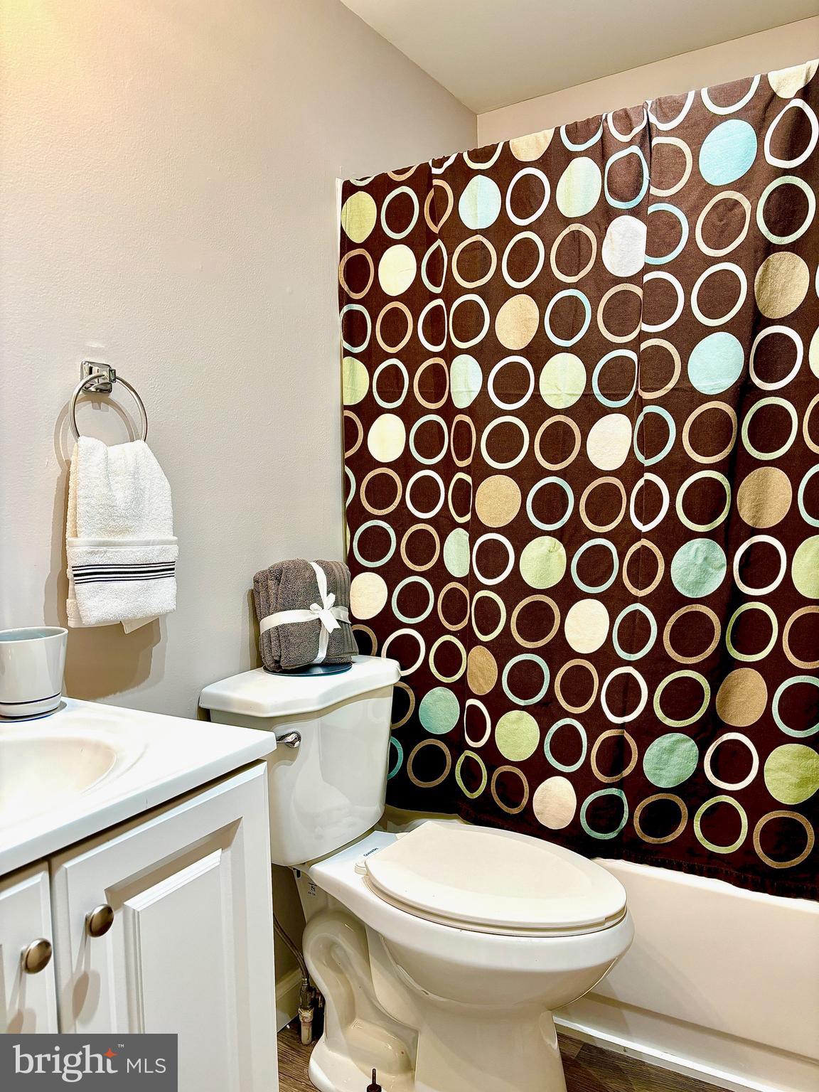 PENNWOOD CROSSING - Residential