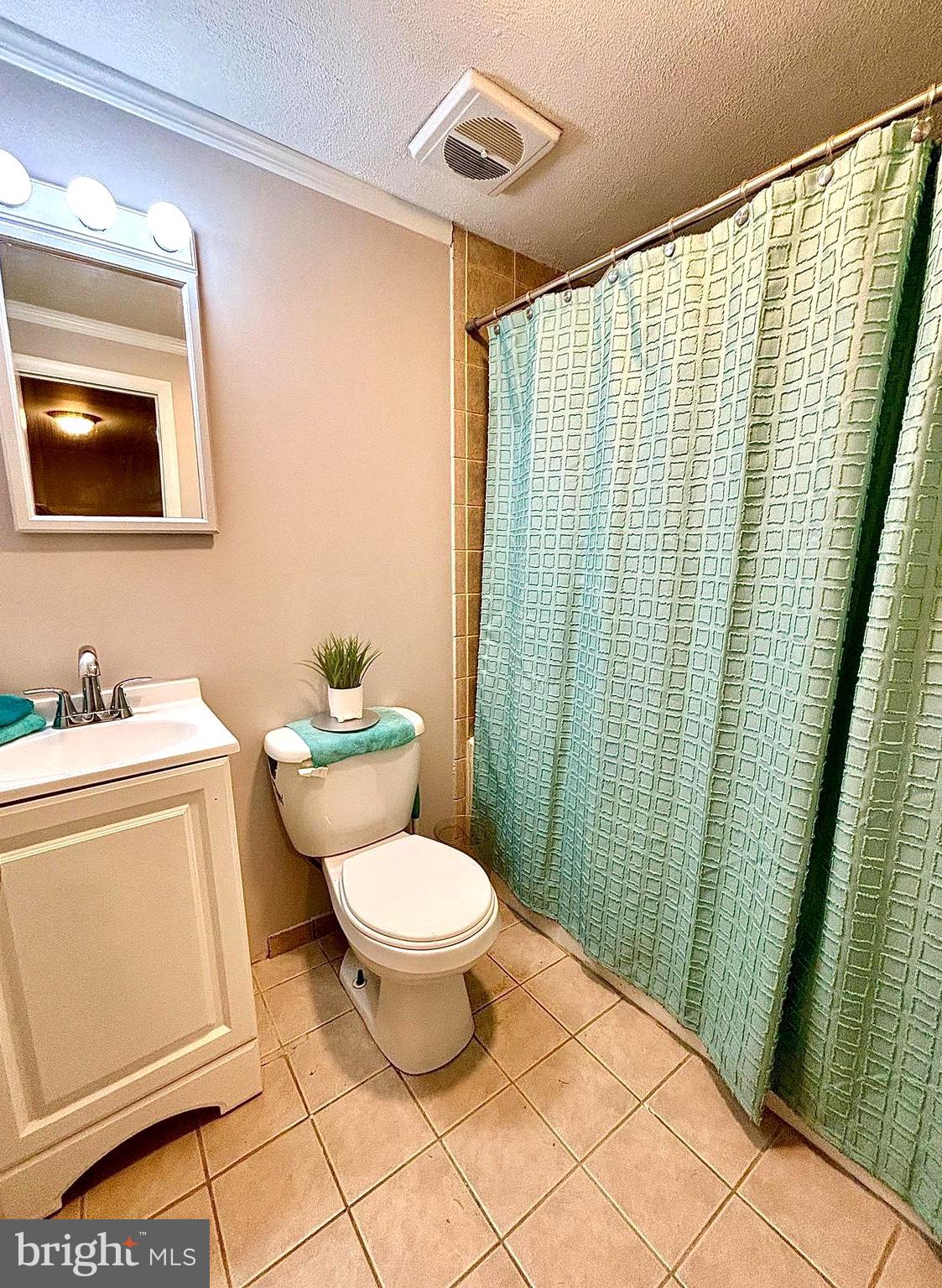 PENNWOOD CROSSING - Residential