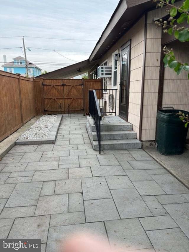 7628 RUDDEROW AVENUE