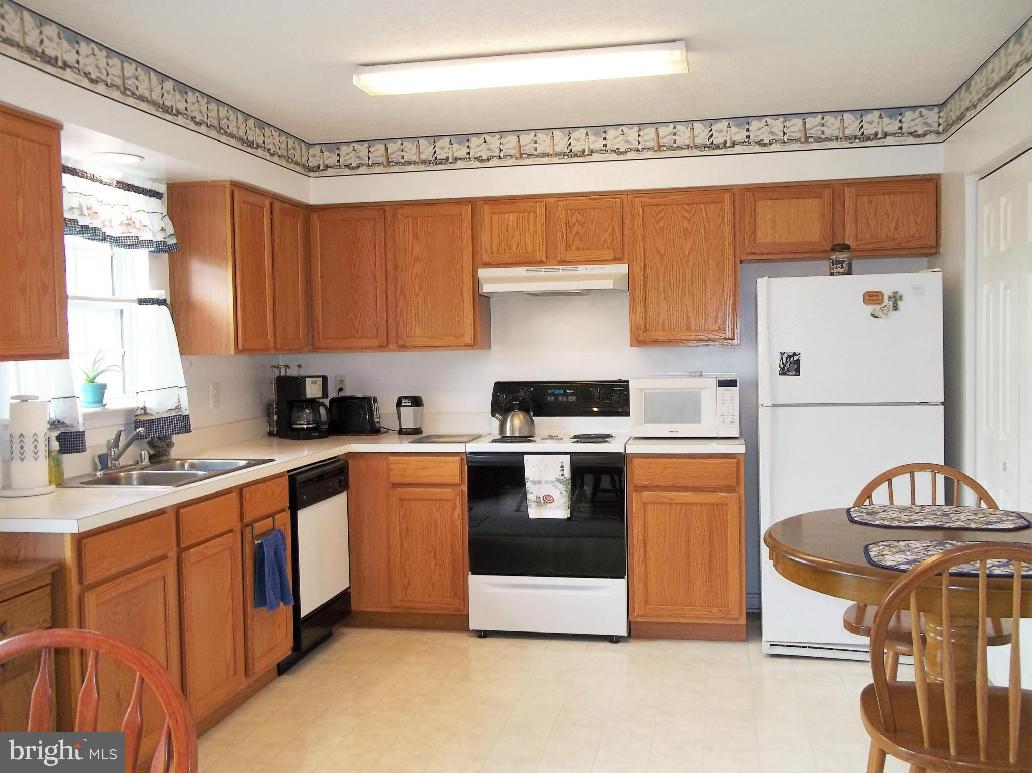 WOODLAND MANOR - Residential