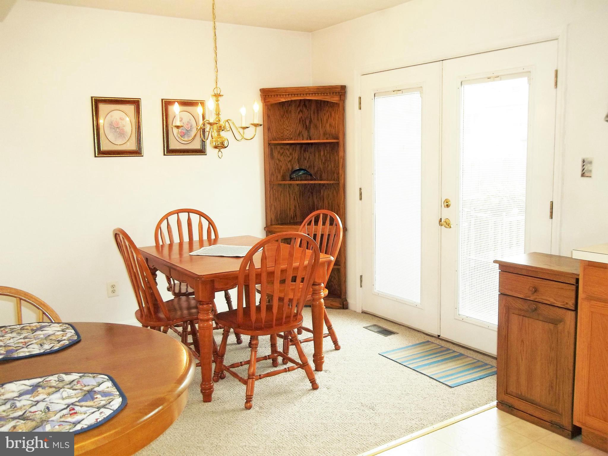 WOODLAND MANOR - Residential