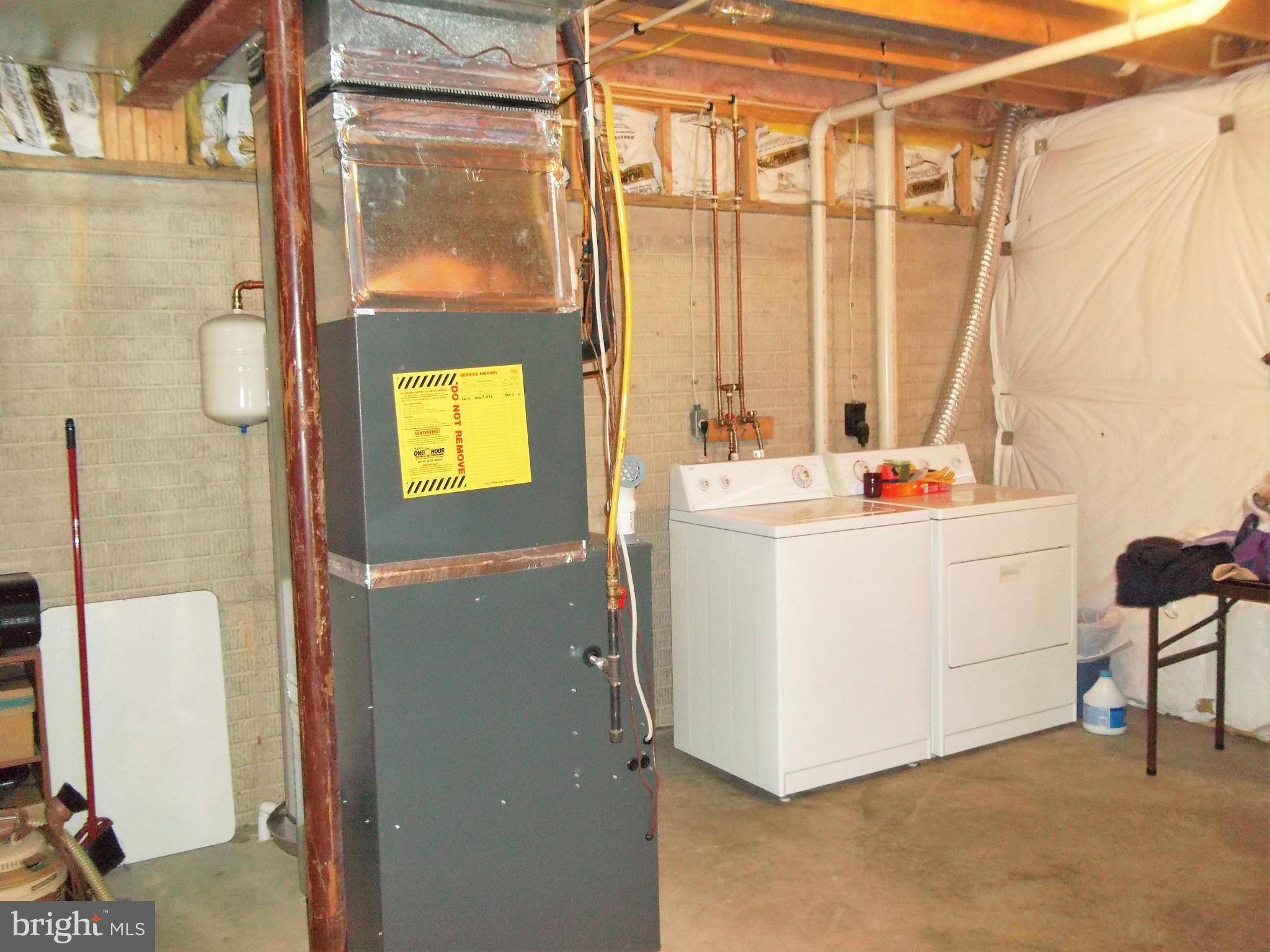 WOODLAND MANOR - Residential