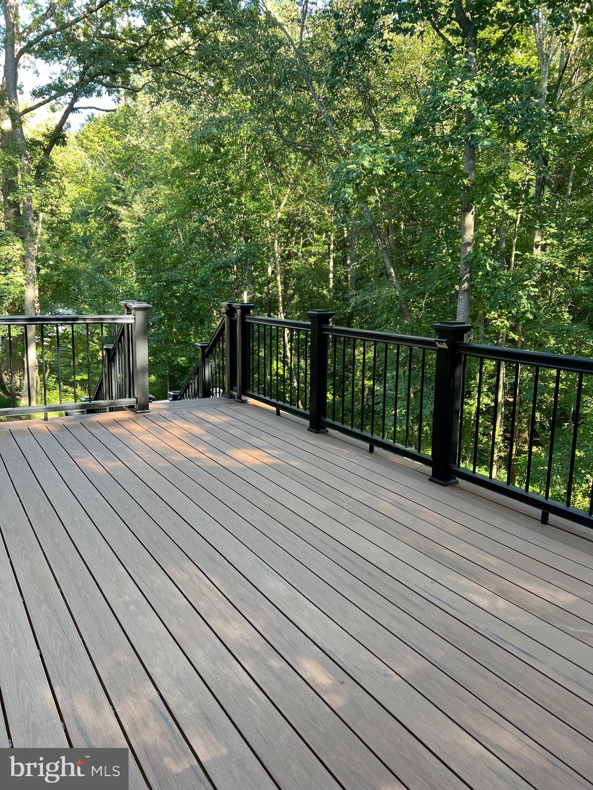 RIDGE POINTE - Residential