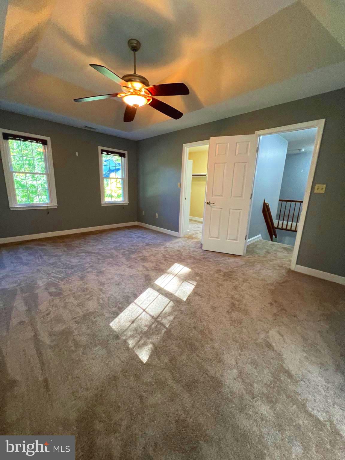 RIDGE POINTE - Residential