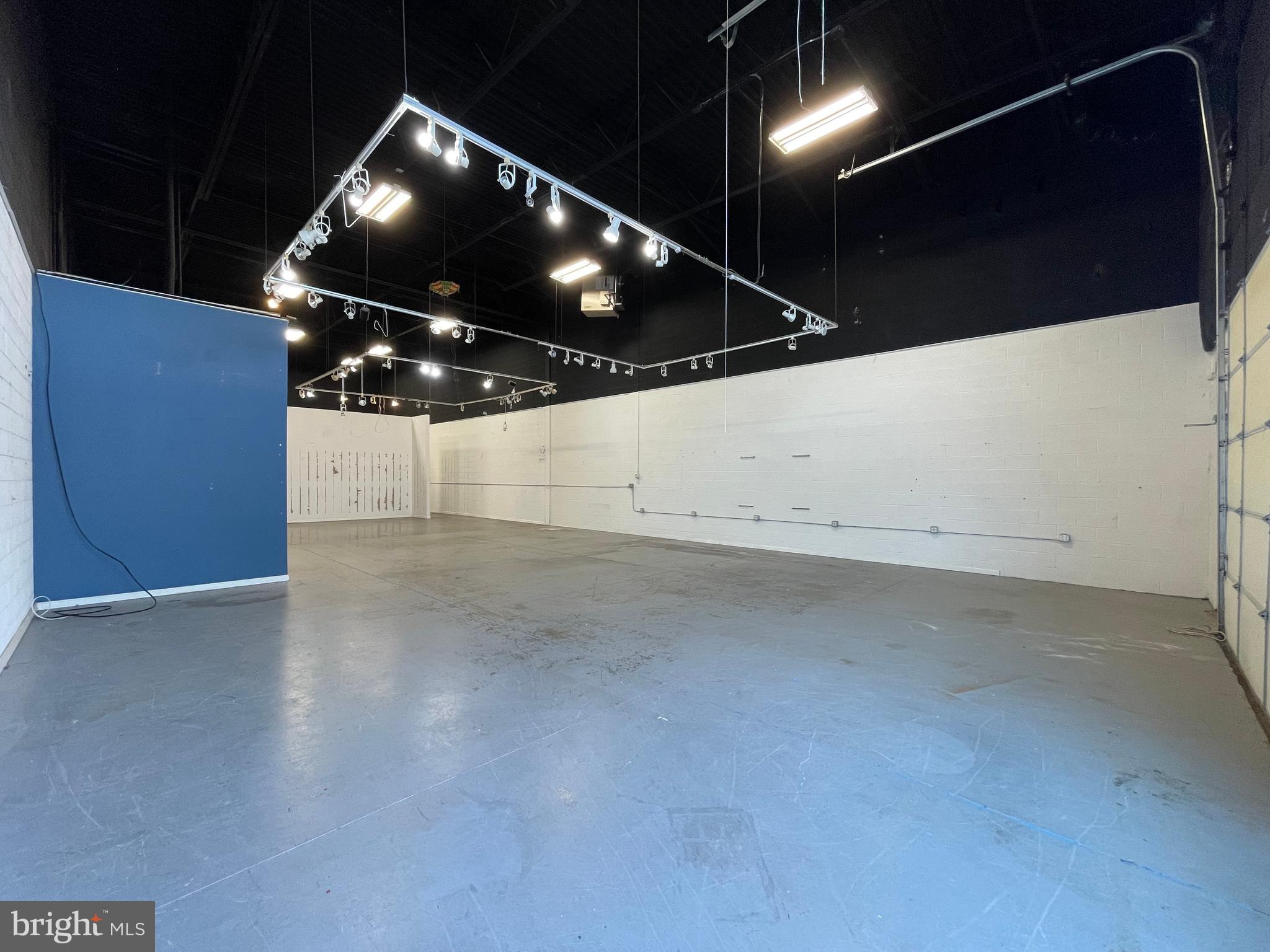 21760 BEAUMEADE CIRCLE 180