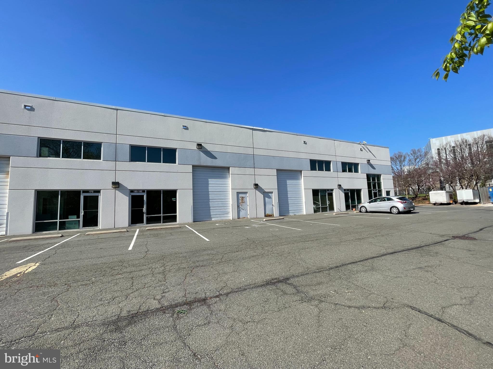 21760 BEAUMEADE CIRCLE 180