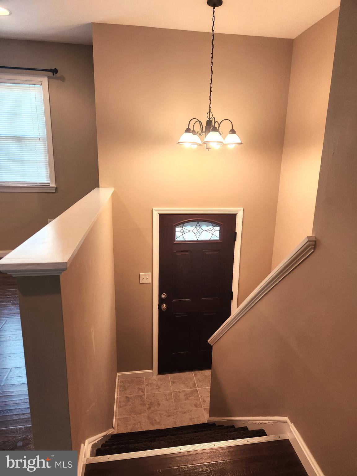 WOODLAND BEACH - Residential Lease