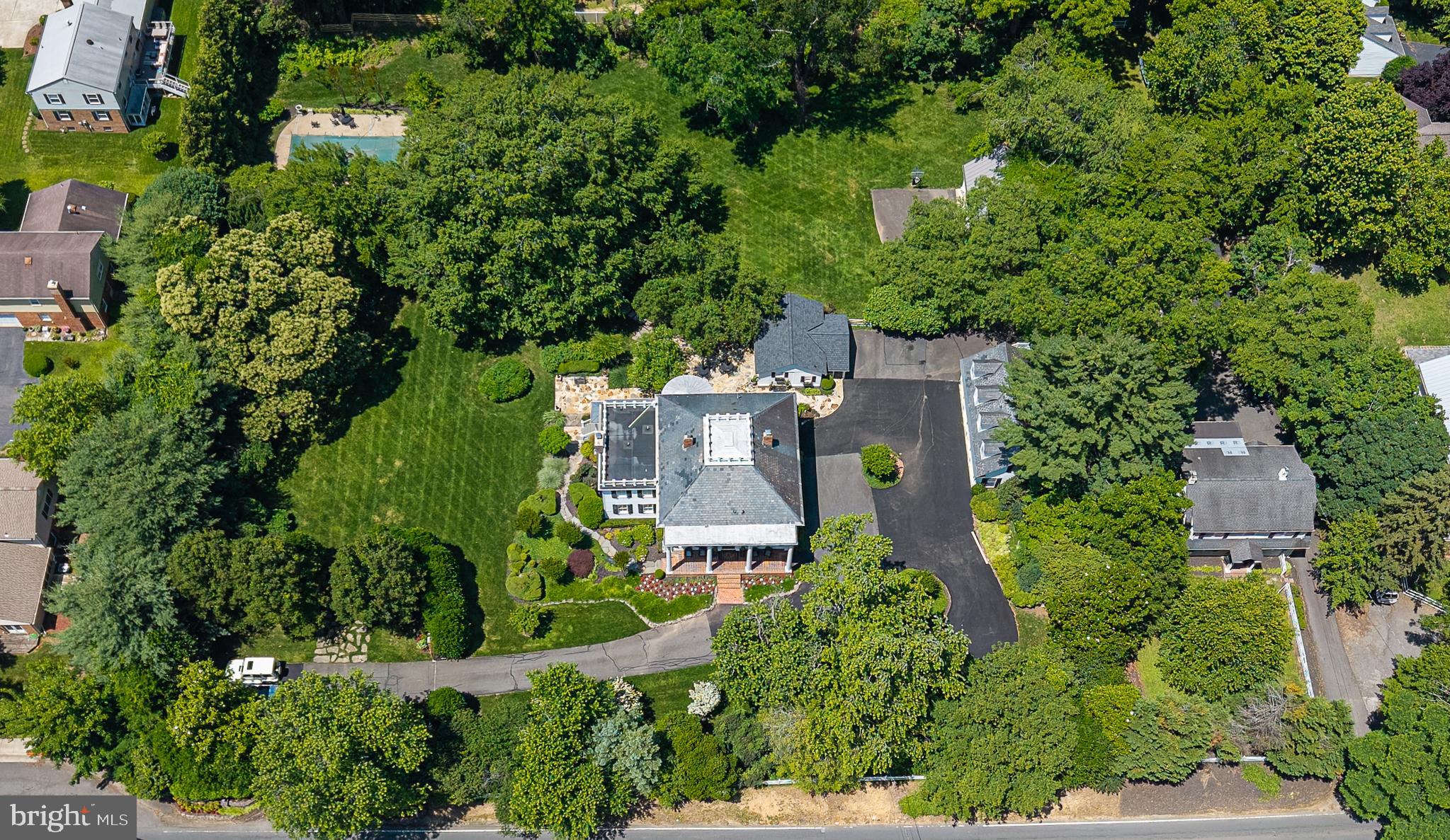 3634 CHAIN BRIDGE ROAD