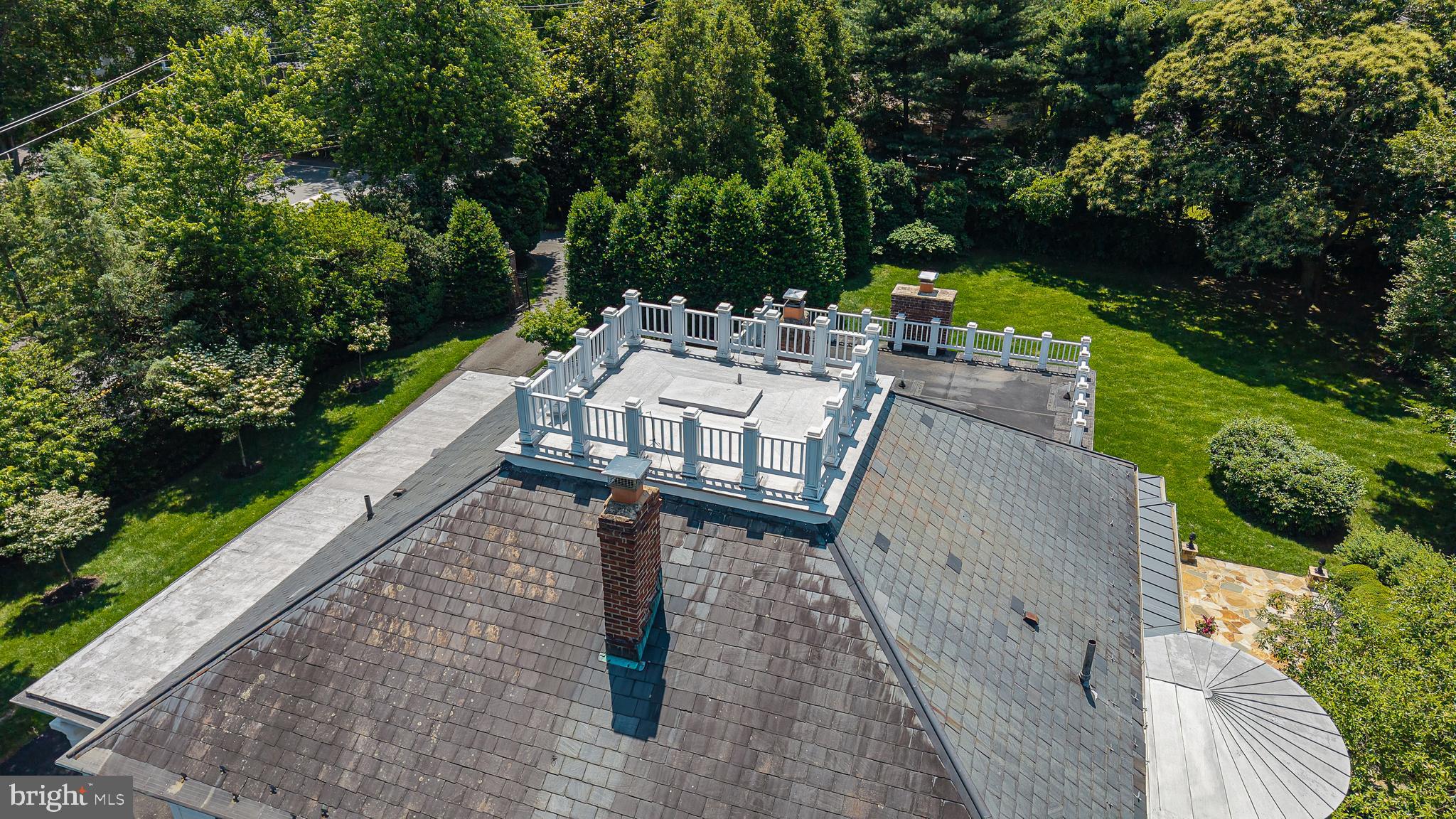 3634 CHAIN BRIDGE ROAD