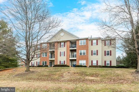 3850 NORMANDY DRIVE 2B HAMPSTEAD MD 21074