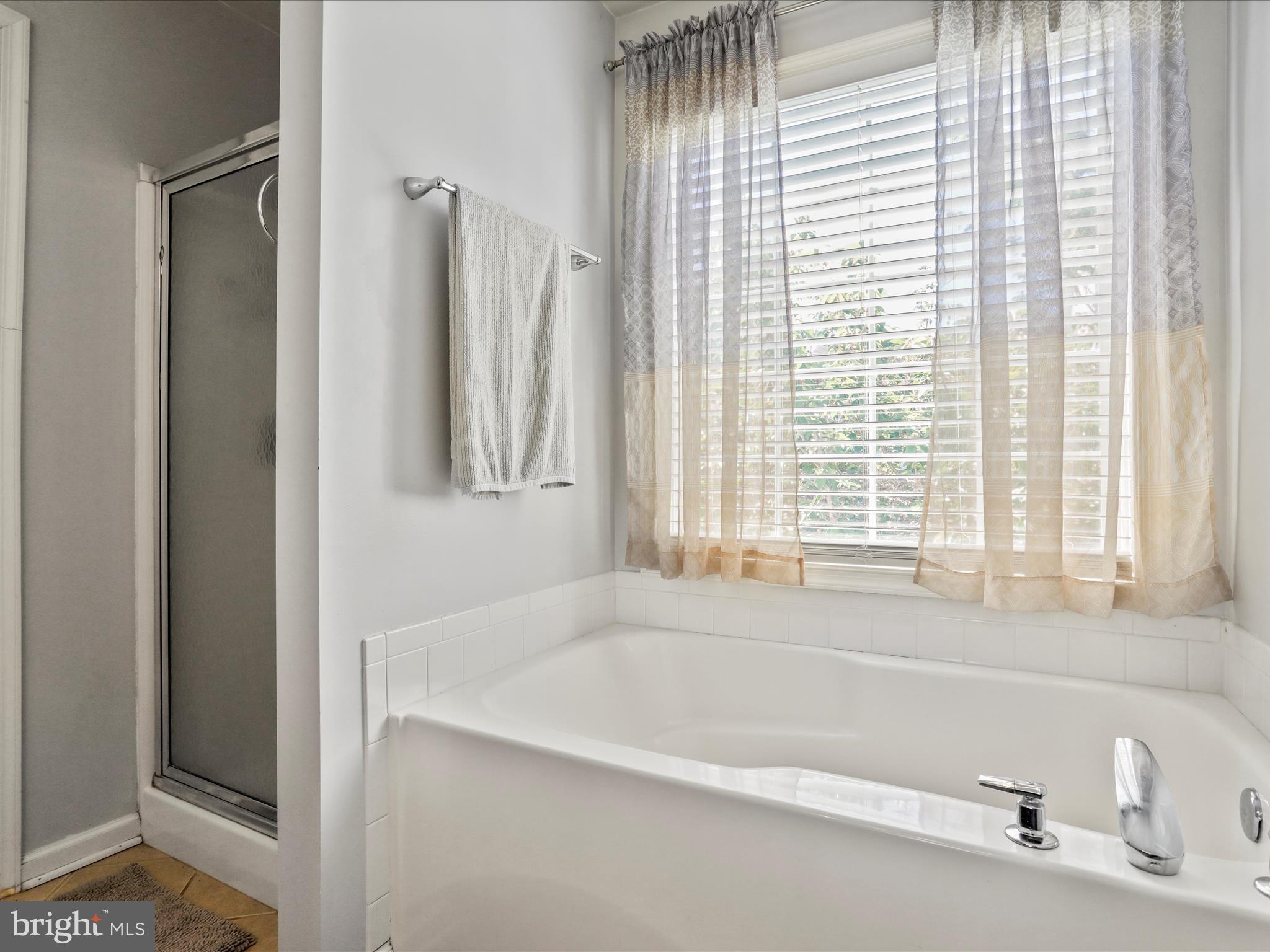 BRIAR RUN - Residential