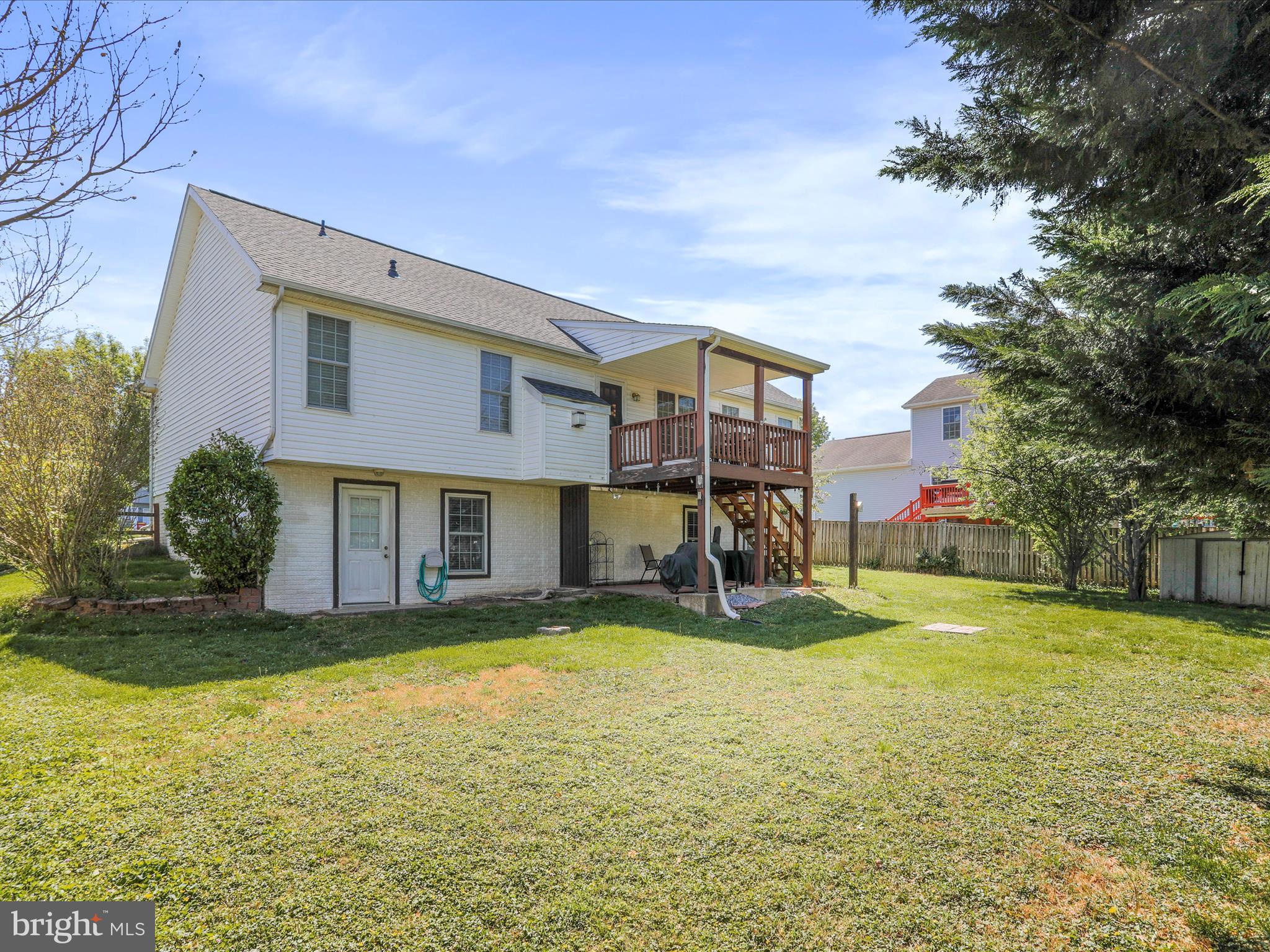 BRIAR RUN - Residential