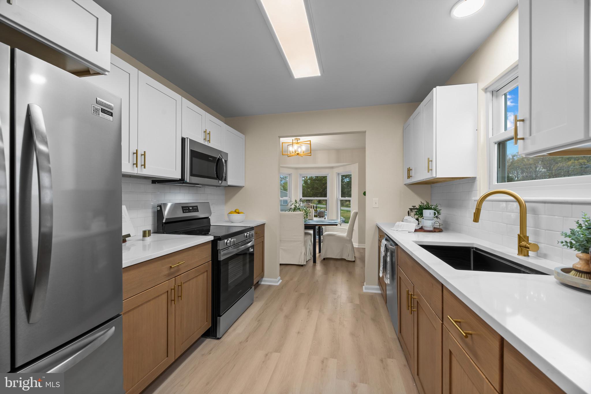 COLUMBIA BEACH - Residential