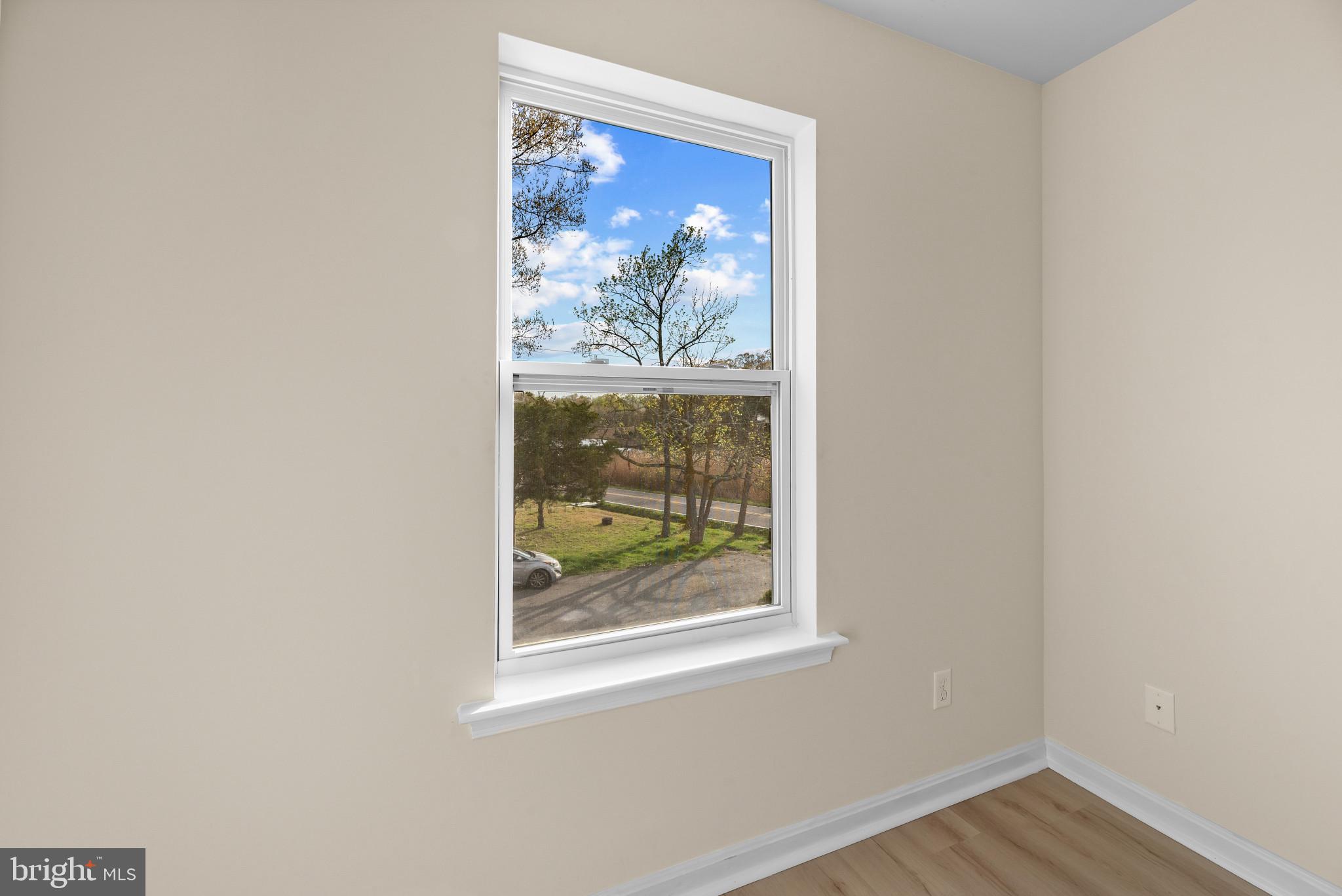 COLUMBIA BEACH - Residential