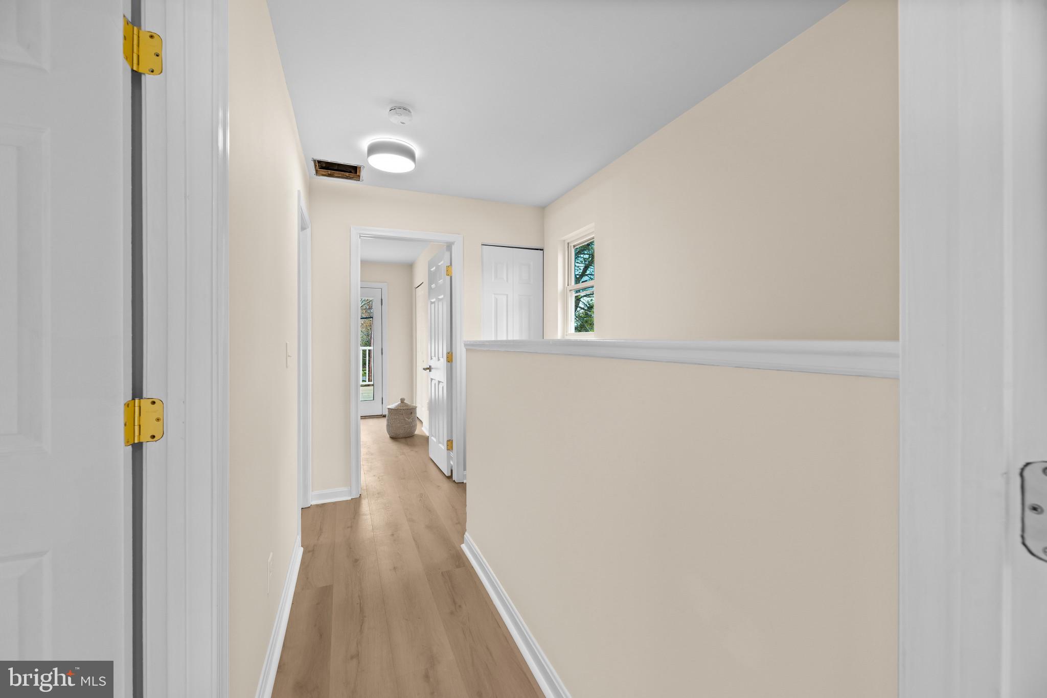 COLUMBIA BEACH - Residential