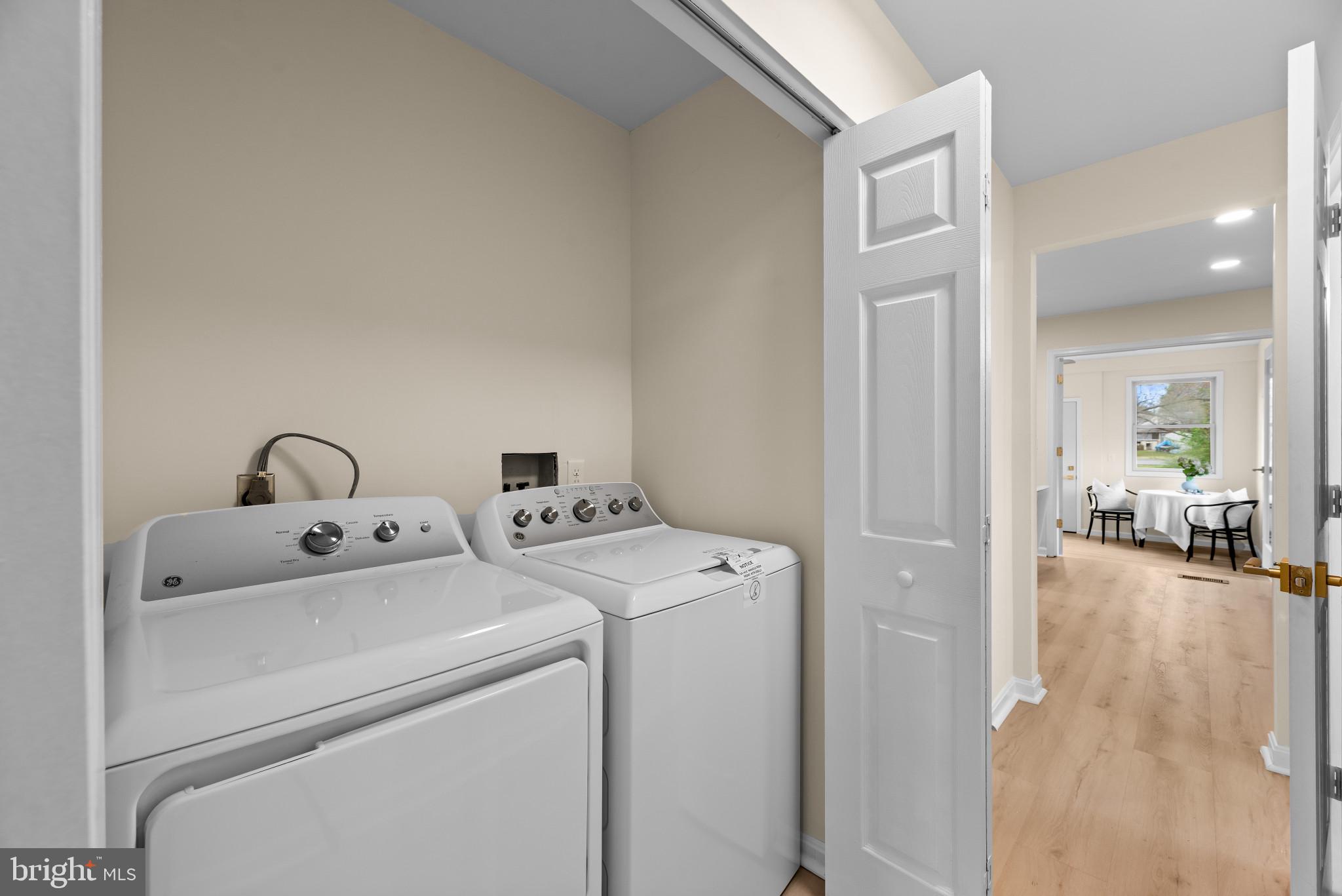 COLUMBIA BEACH - Residential