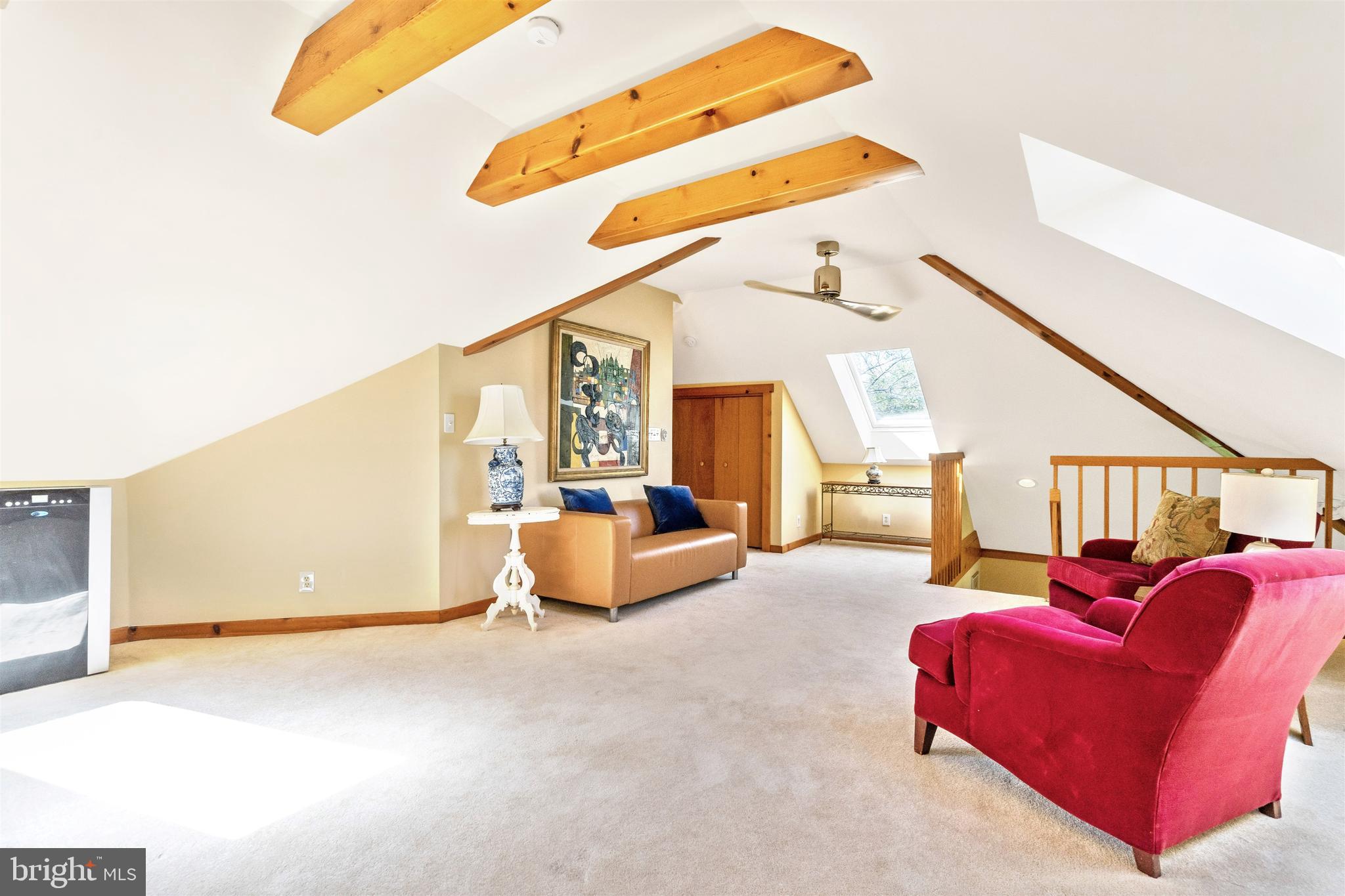 ROCK CREEK VILLAGE CONDOMINIUMS - Residential