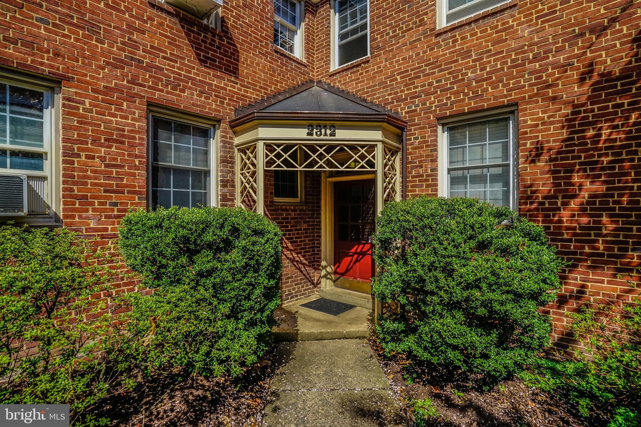 ROCK CREEK VILLAGE CONDOMINIUMS - Residential