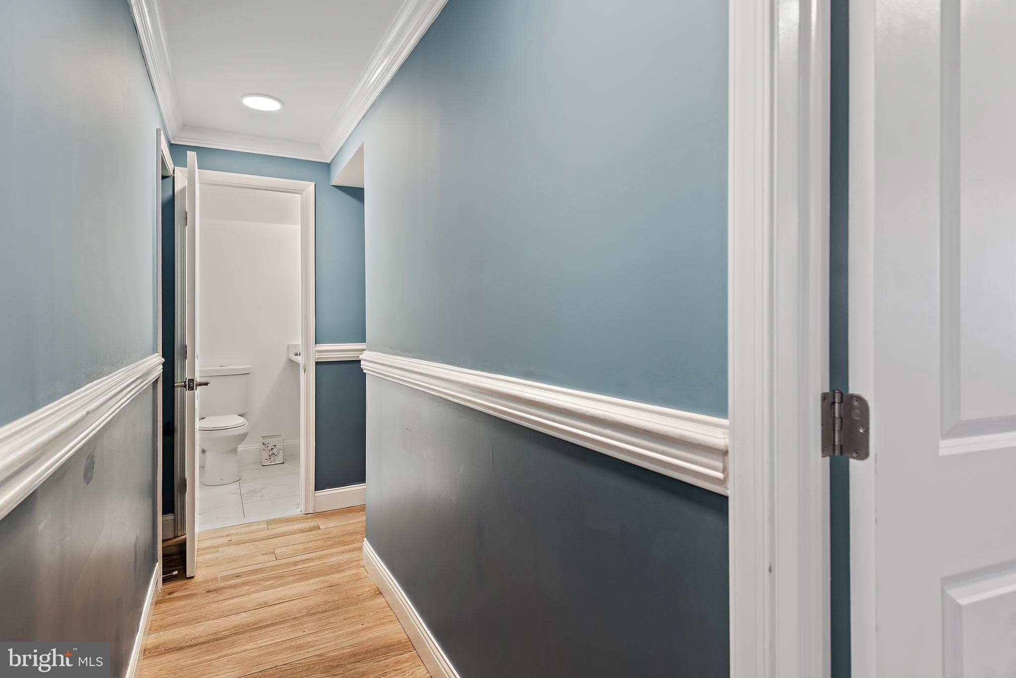 PRESIDENTIAL TOWERS - Residential