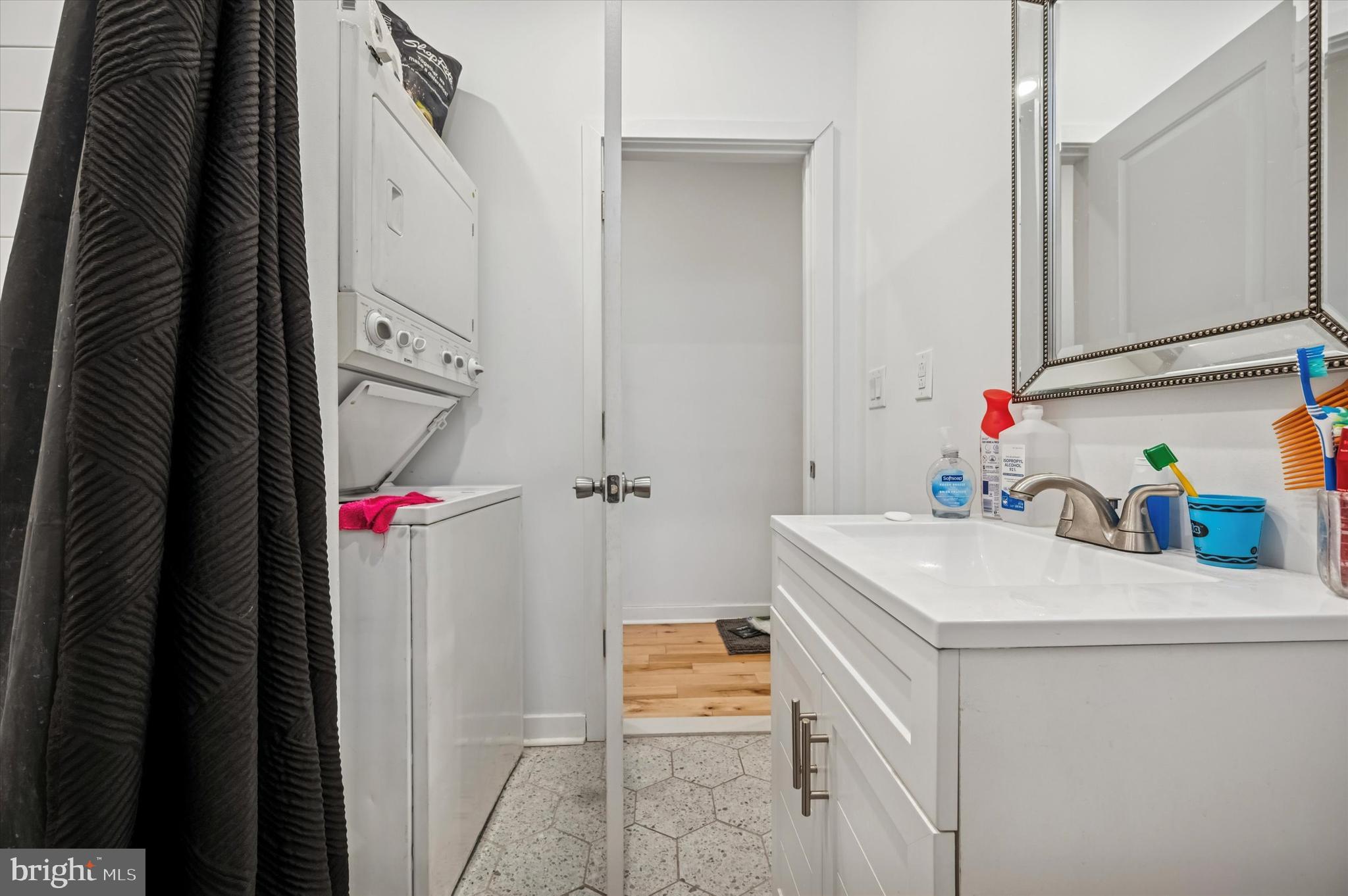 BELMONT - Residential Income