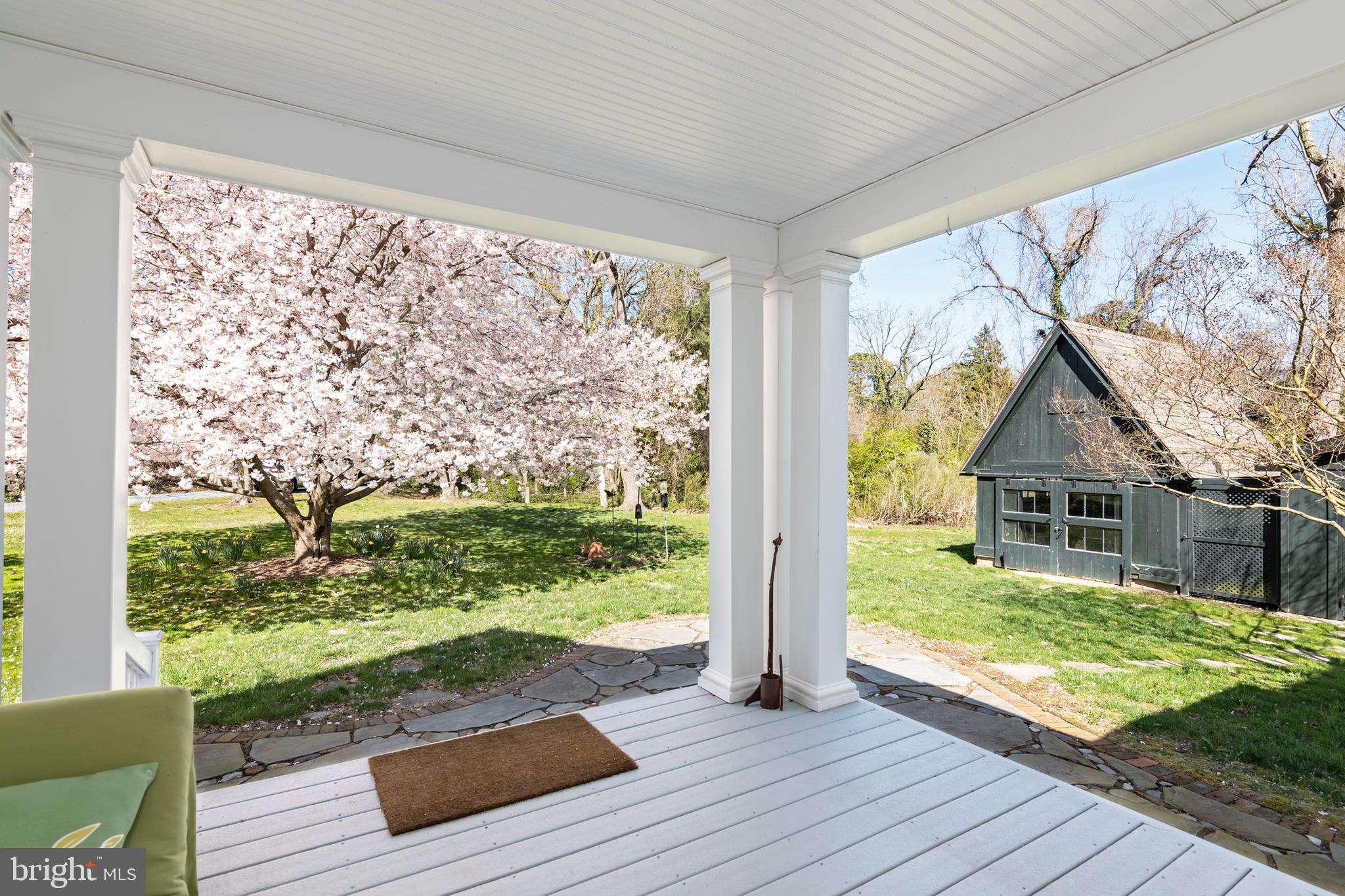 EASTON - Residential