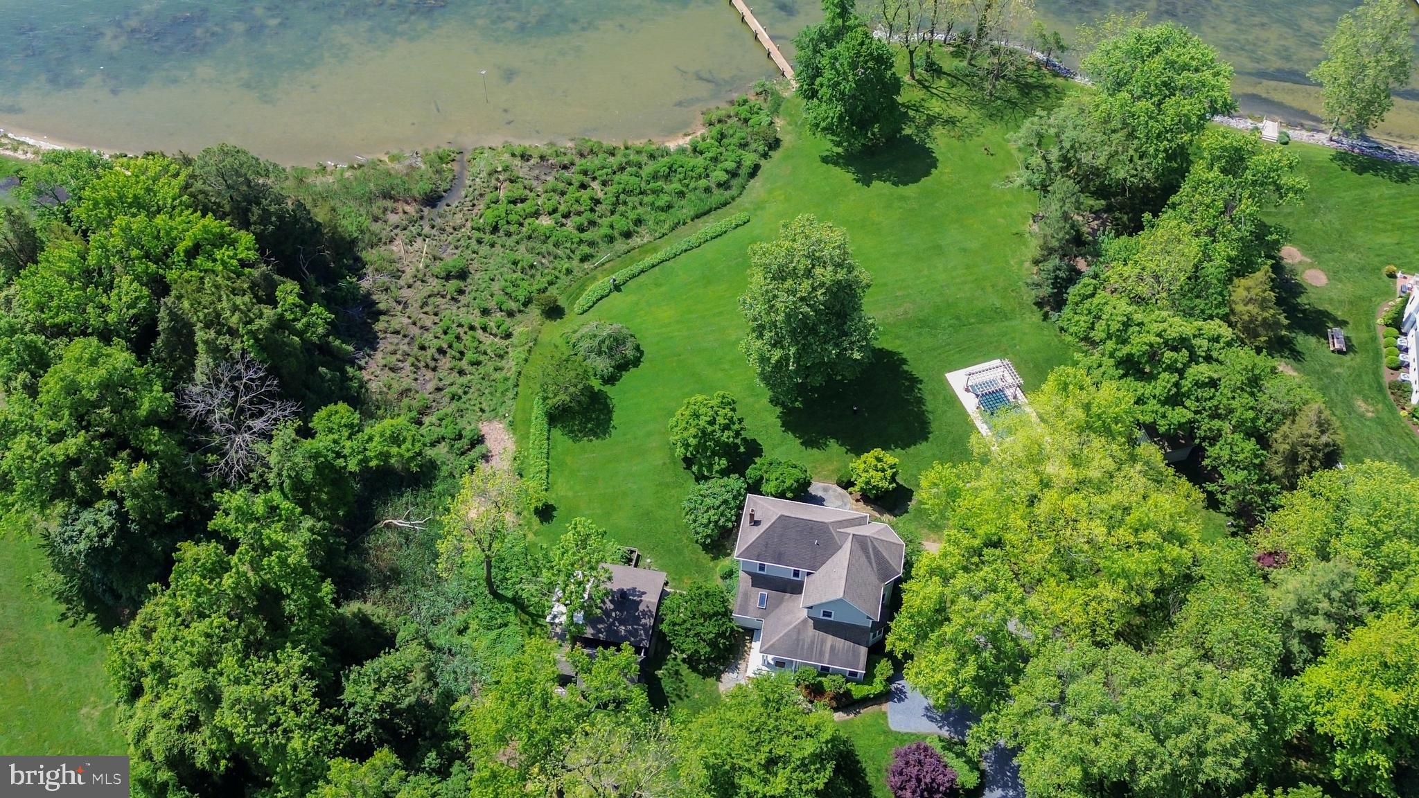 EASTON - Residential