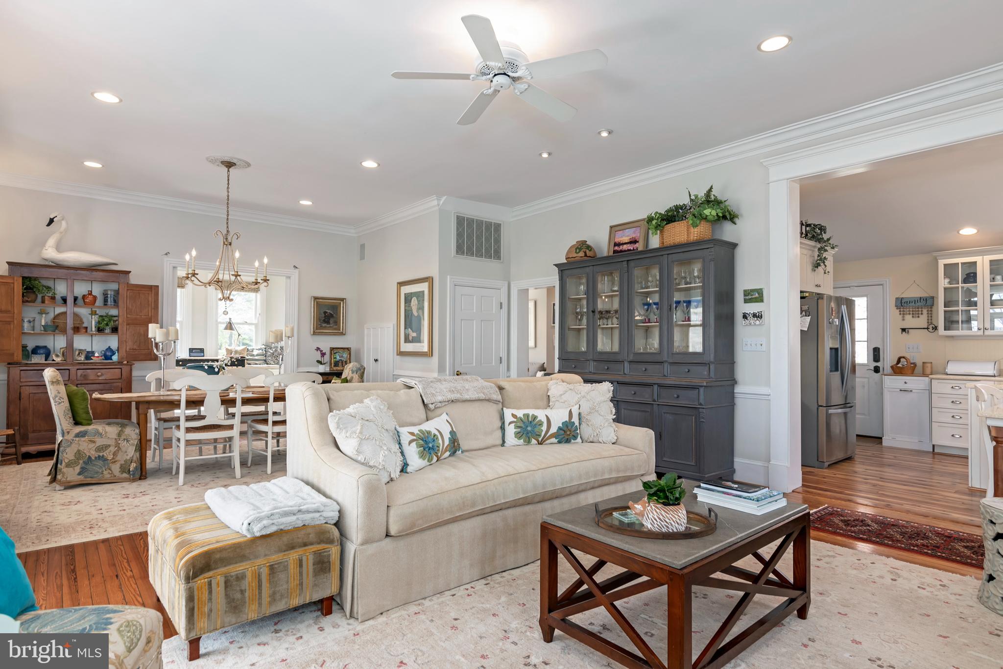 EASTON - Residential