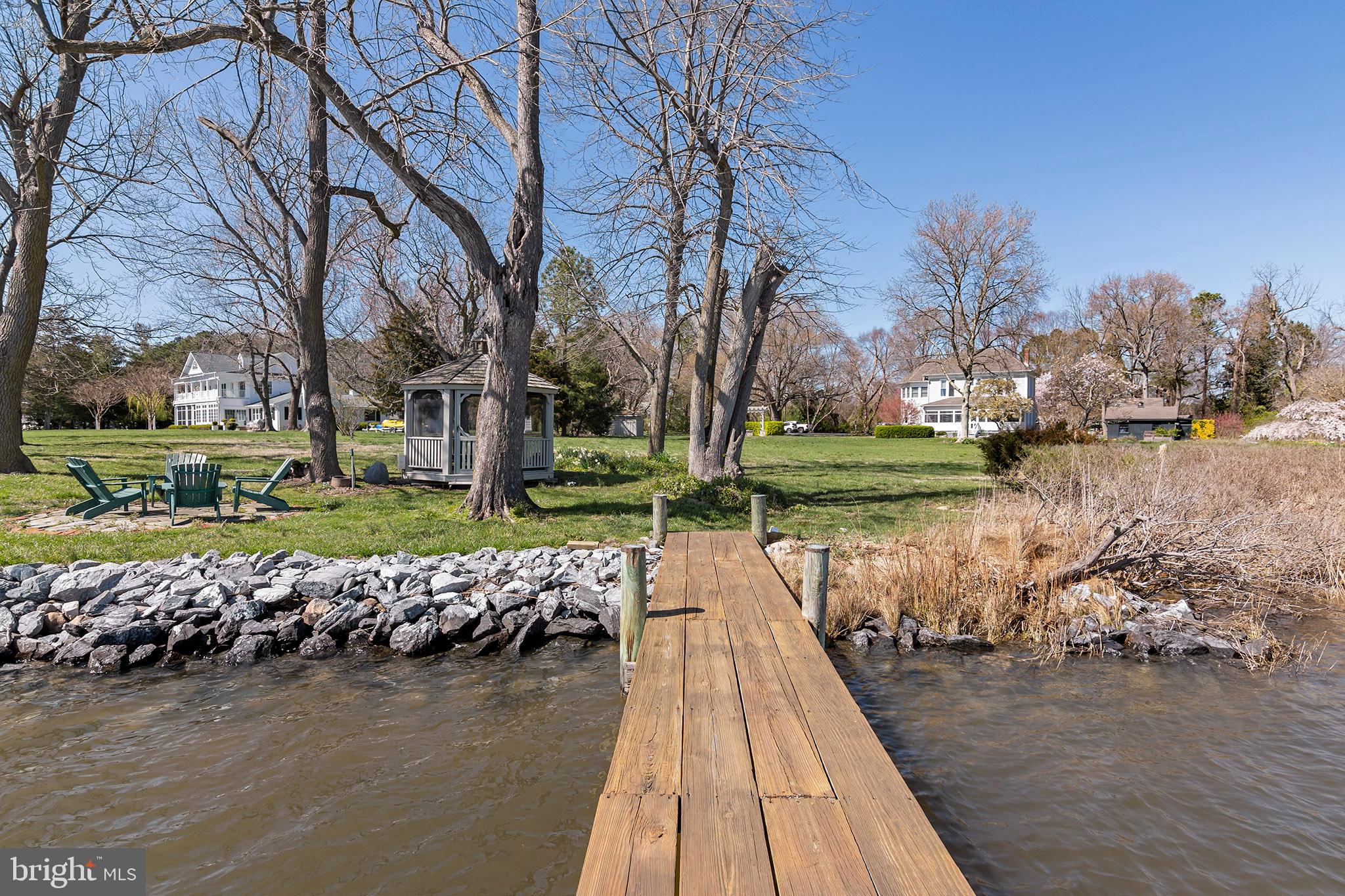 EASTON - Residential