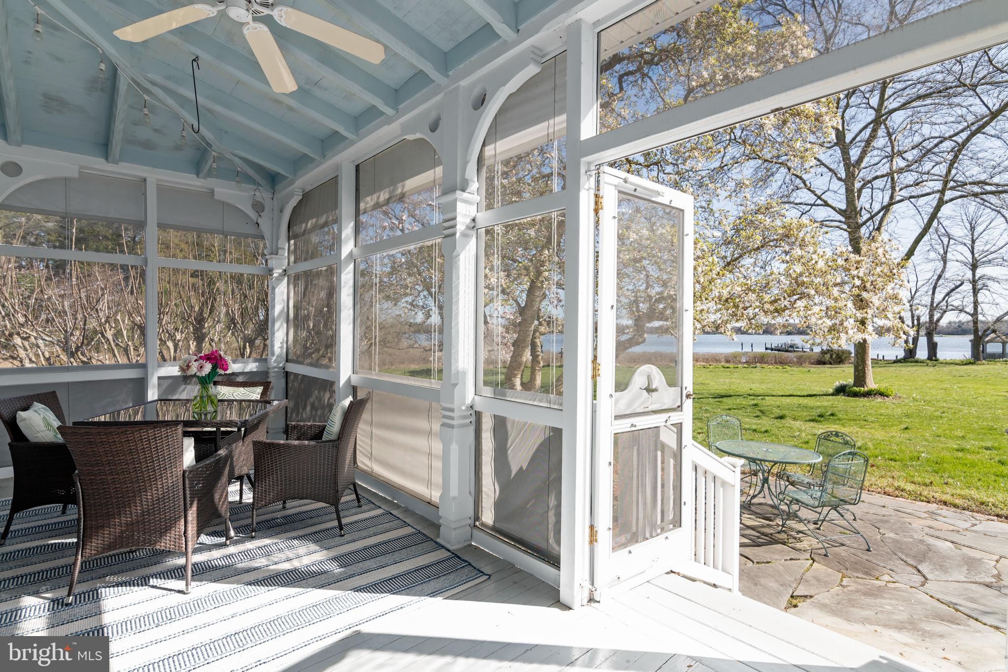 EASTON - Residential