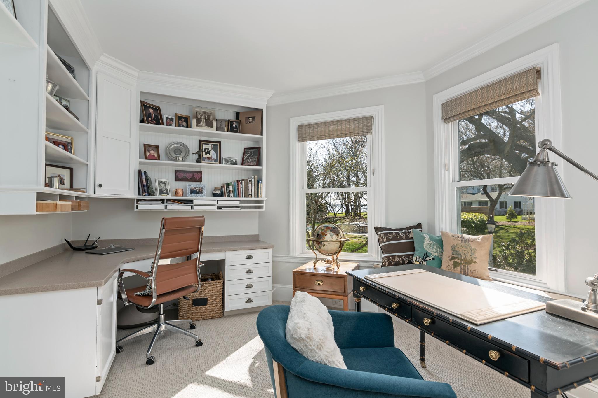 EASTON - Residential