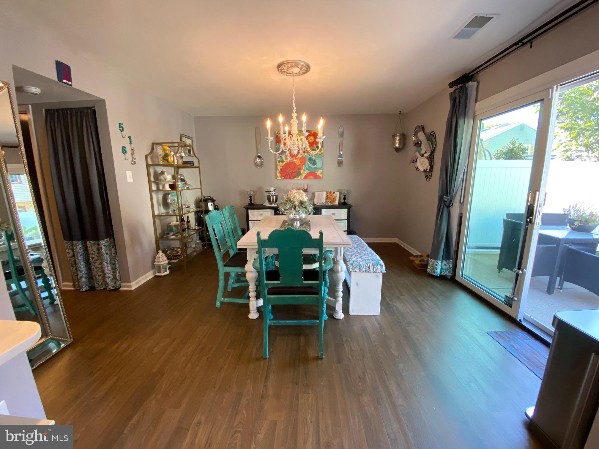 CENTENNIAL WOODS - Residential