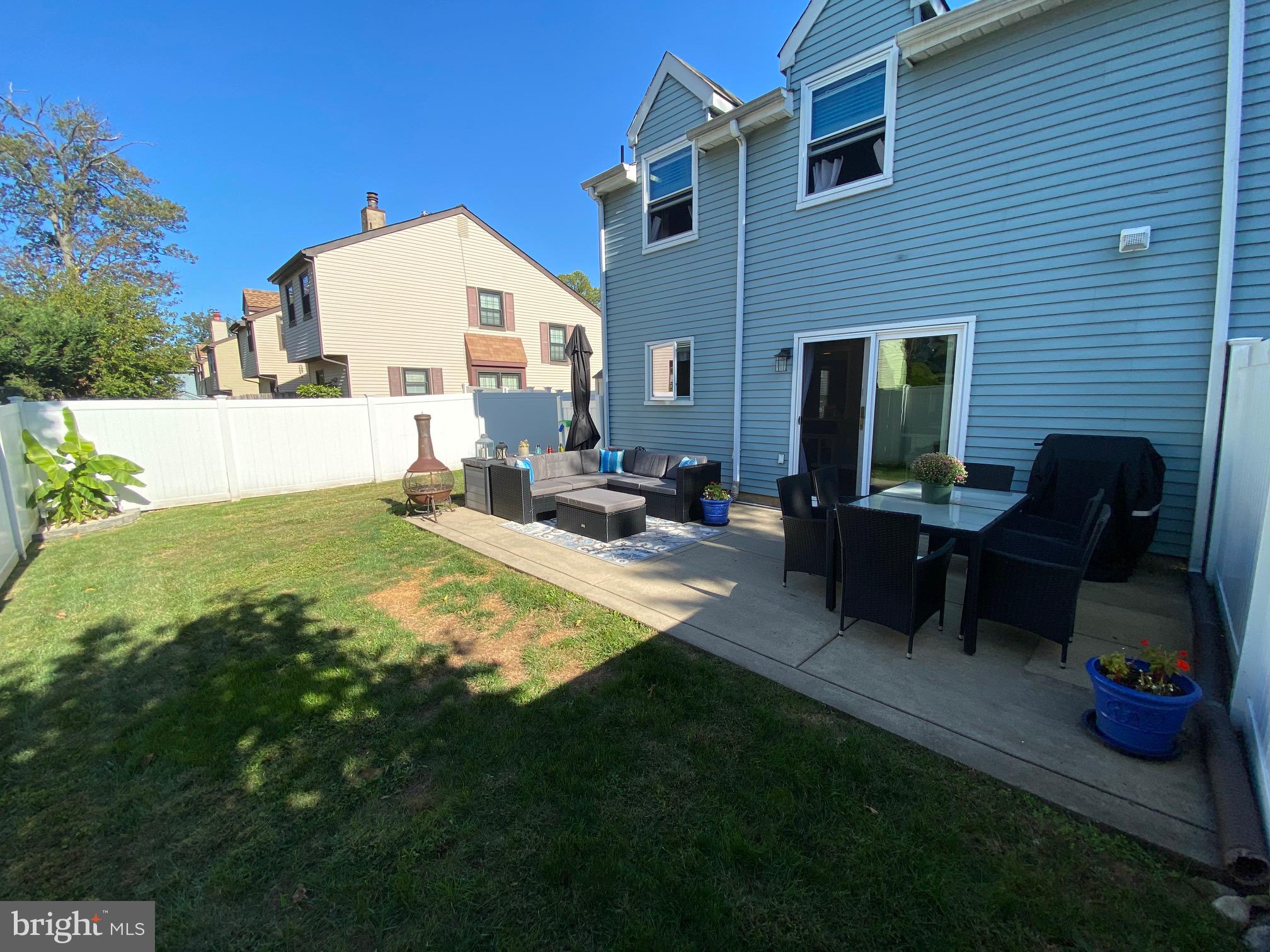 CENTENNIAL WOODS - Residential