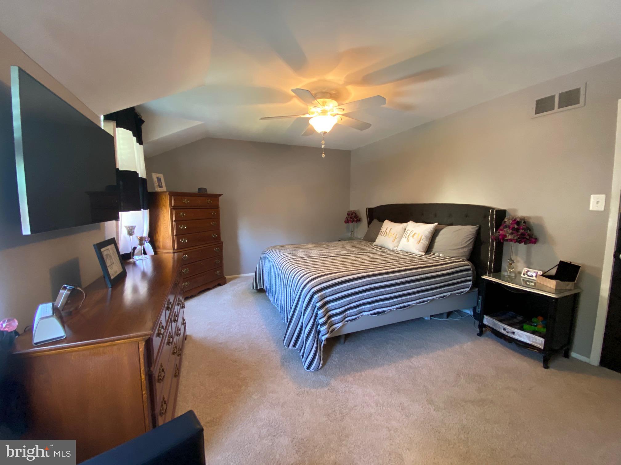 CENTENNIAL WOODS - Residential