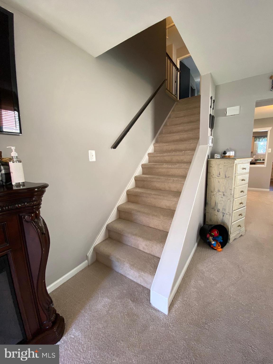 CENTENNIAL WOODS - Residential