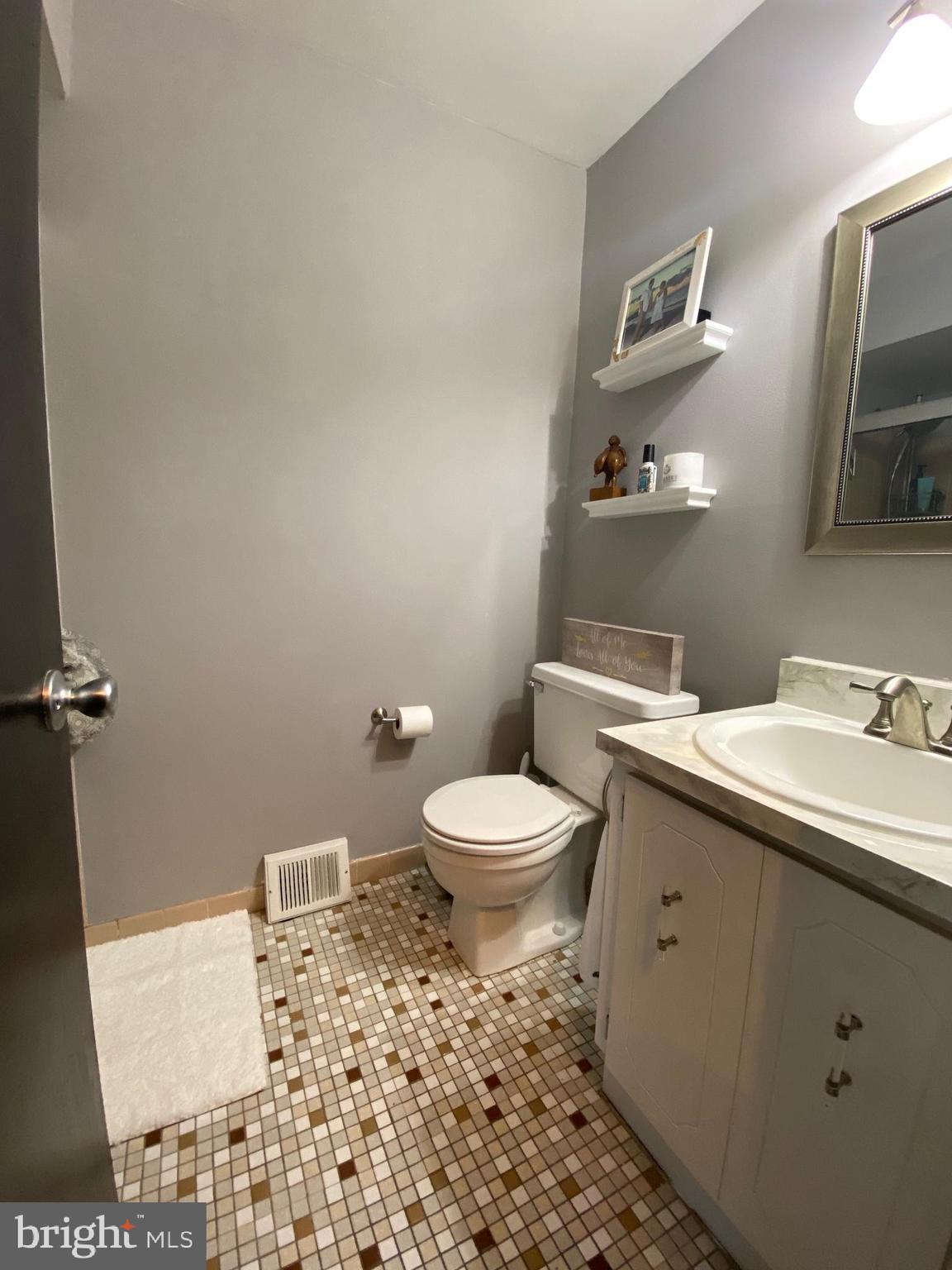 CENTENNIAL WOODS - Residential