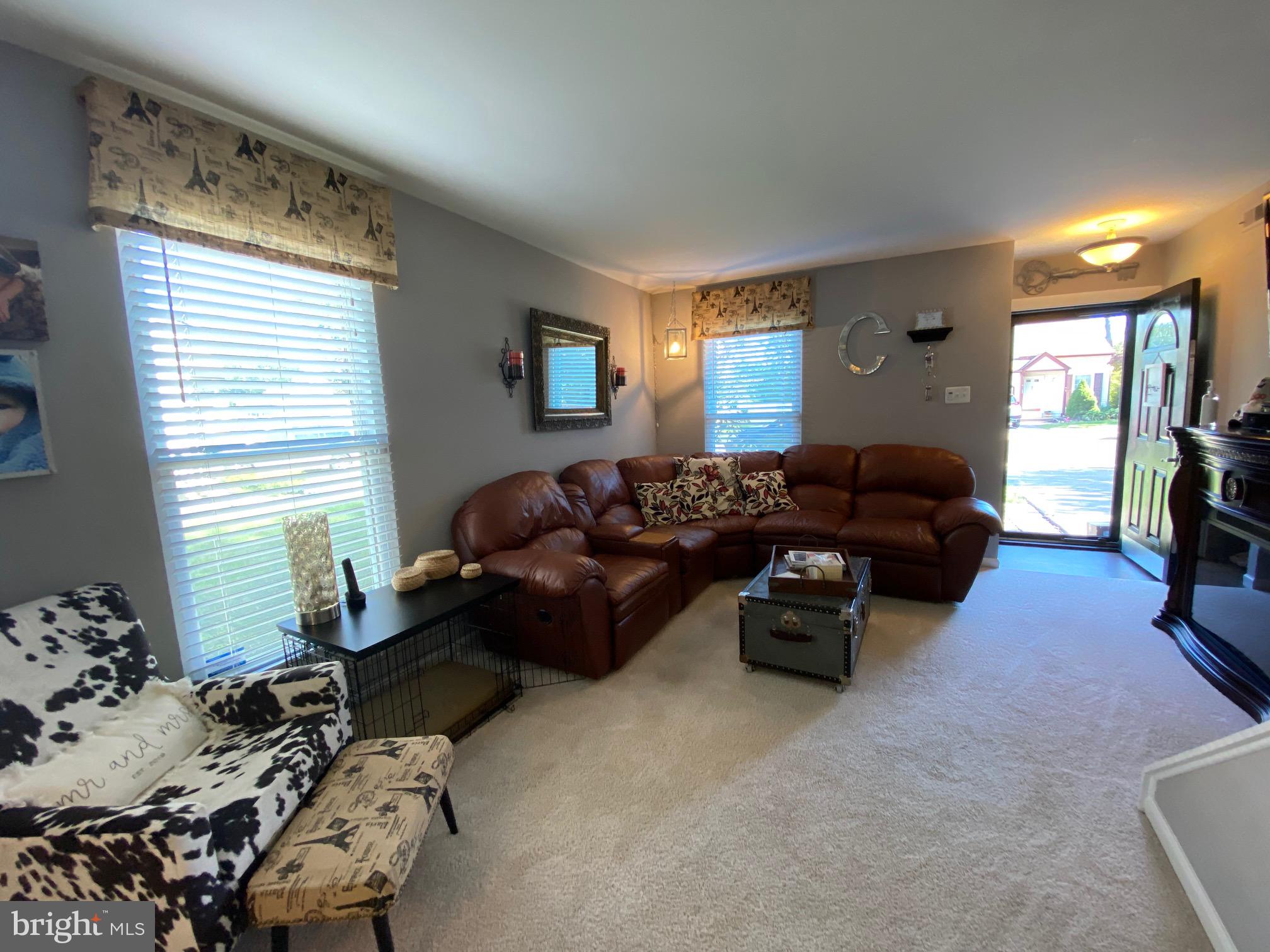 CENTENNIAL WOODS - Residential