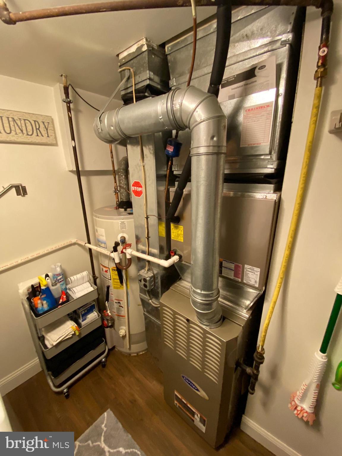 CENTENNIAL WOODS - Residential