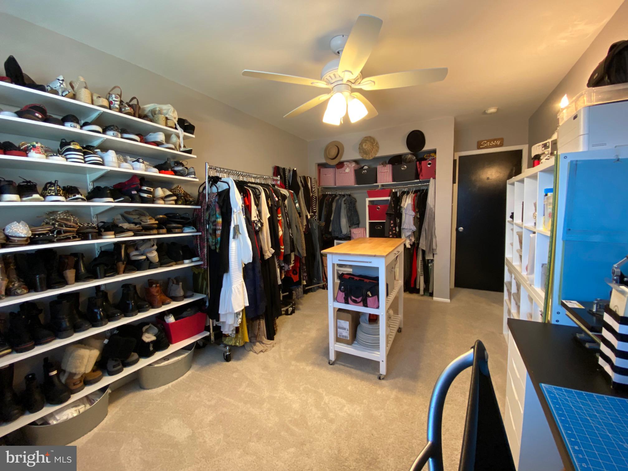 CENTENNIAL WOODS - Residential