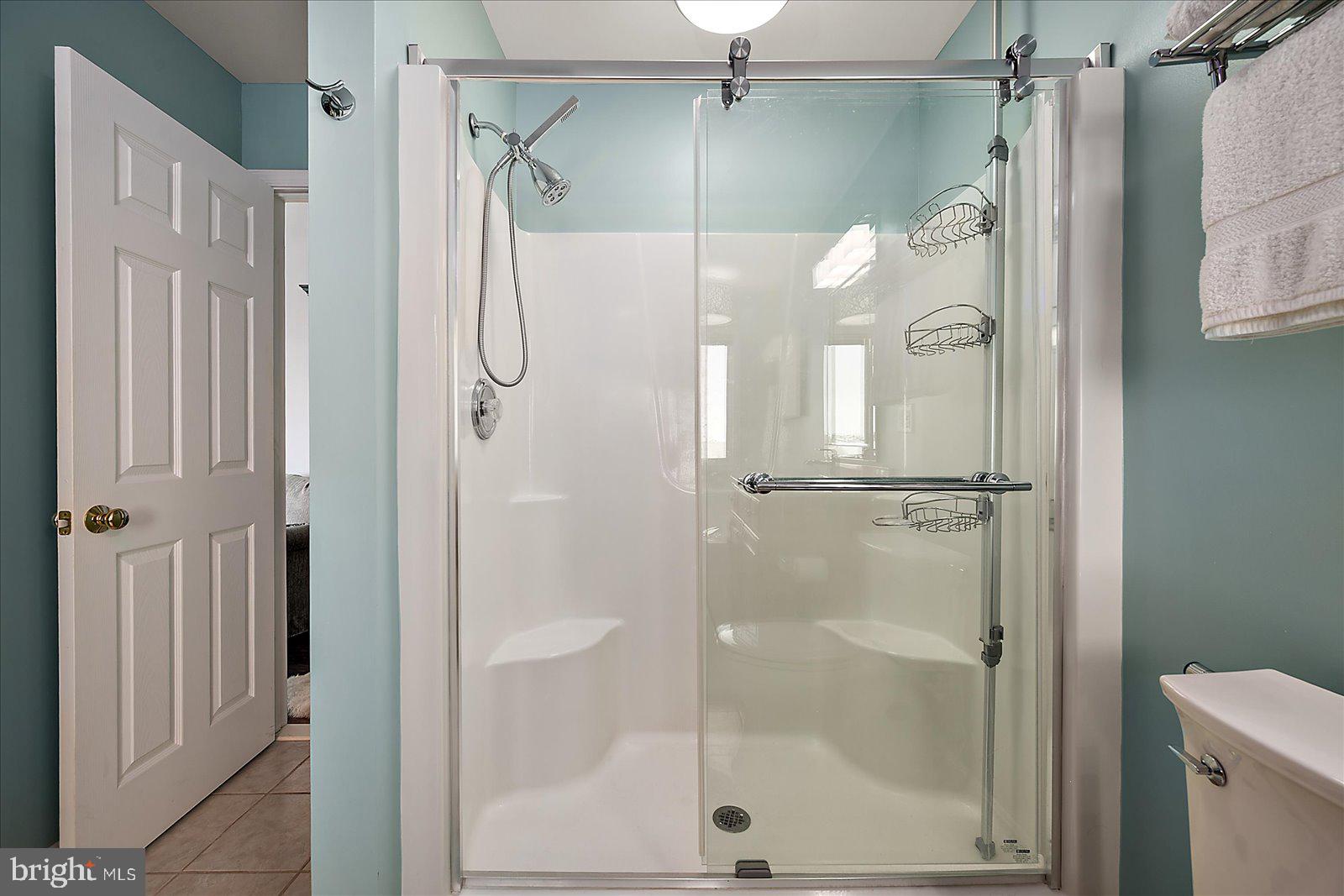 LIGHTHOUSE VIEW - Residential