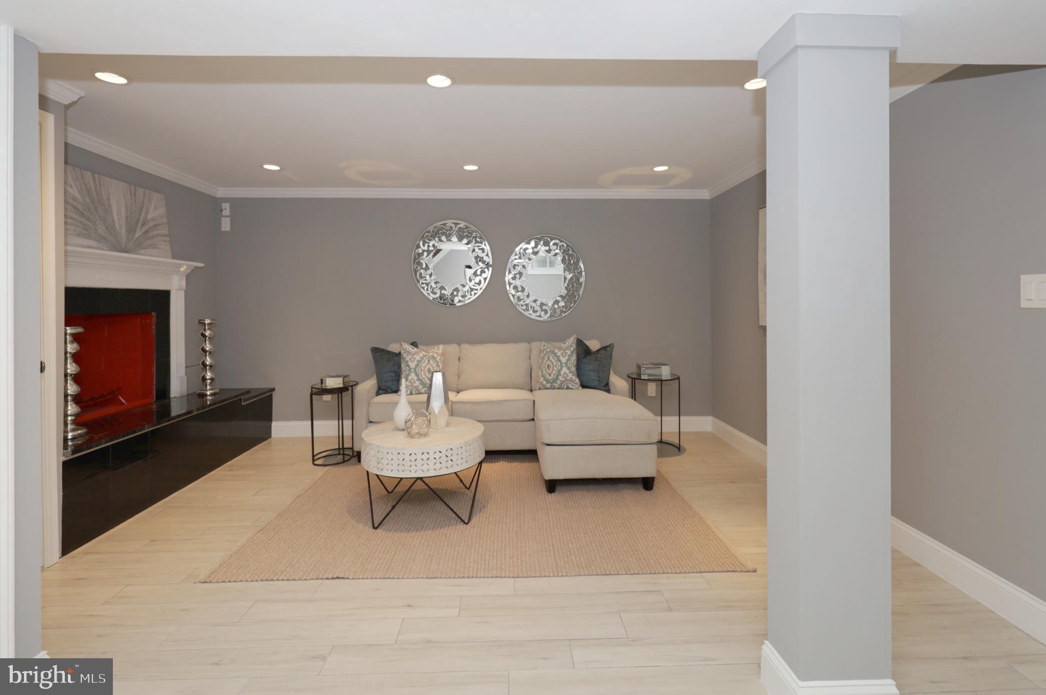 BARCROFT TERRACE - Residential