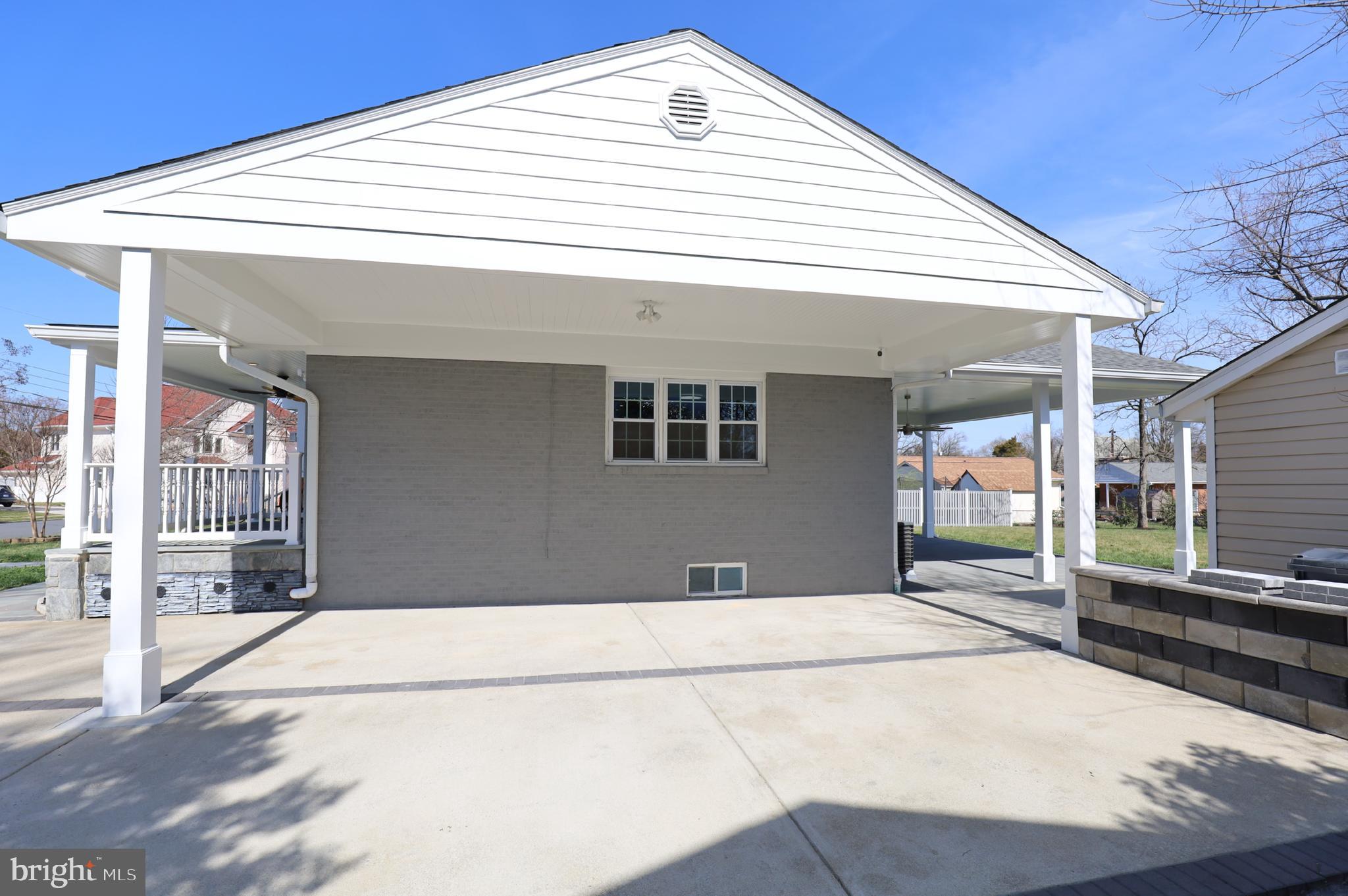 BARCROFT TERRACE - Residential