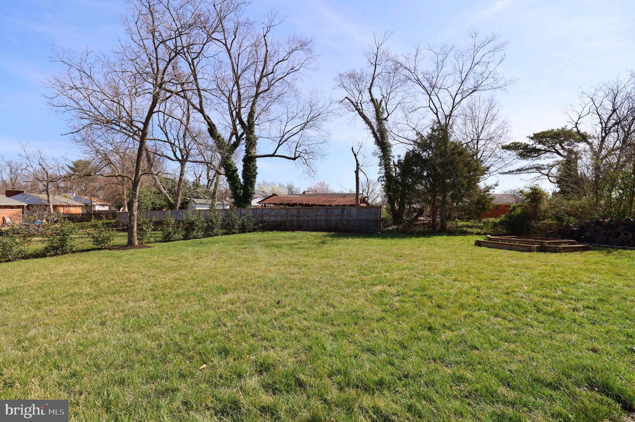 BARCROFT TERRACE - Residential