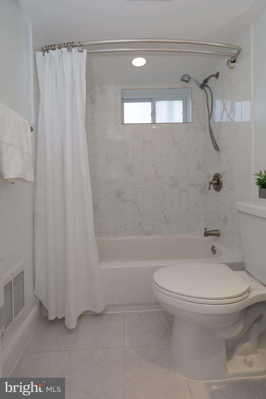 BARCROFT TERRACE - Residential