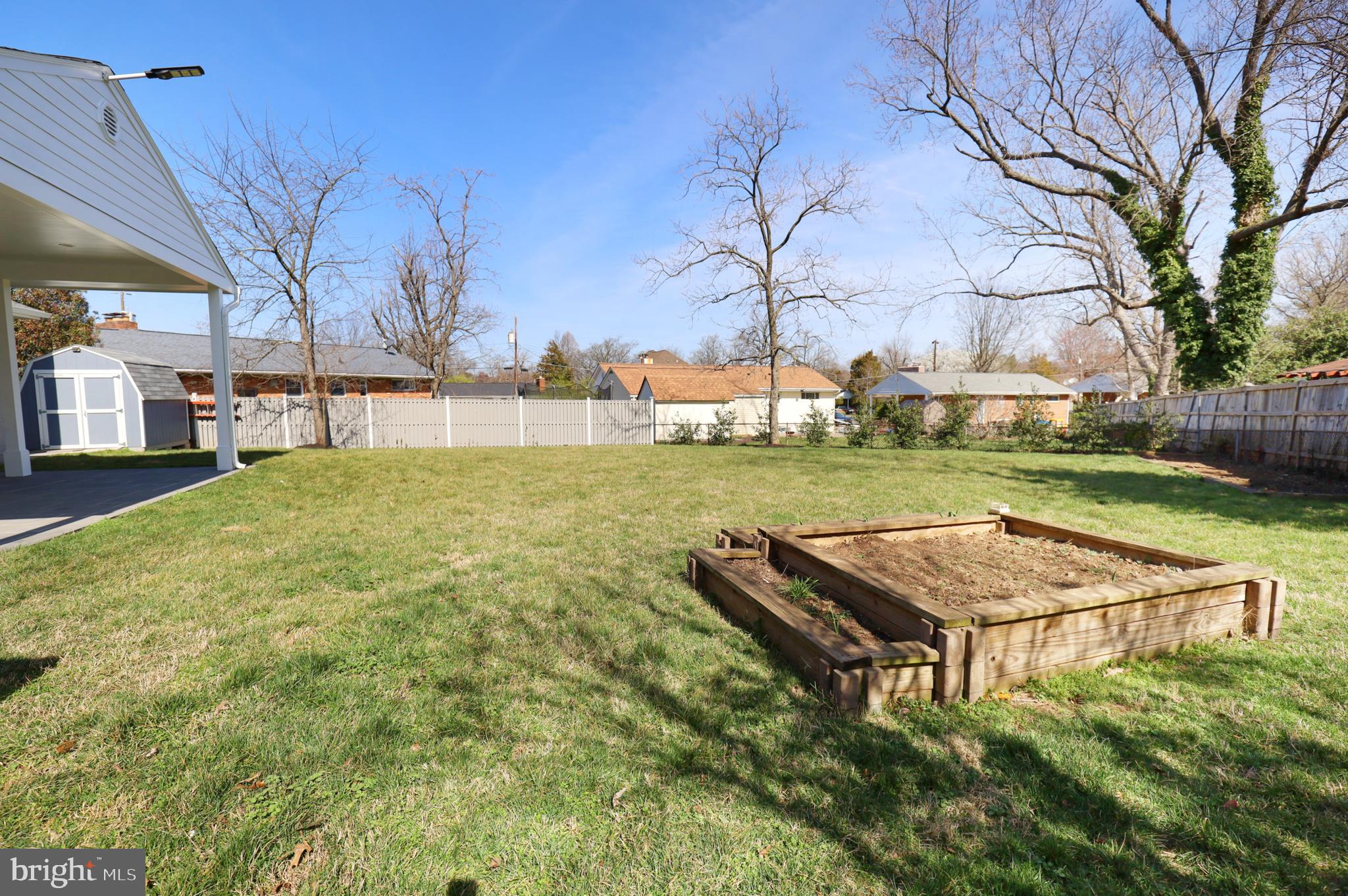 BARCROFT TERRACE - Residential