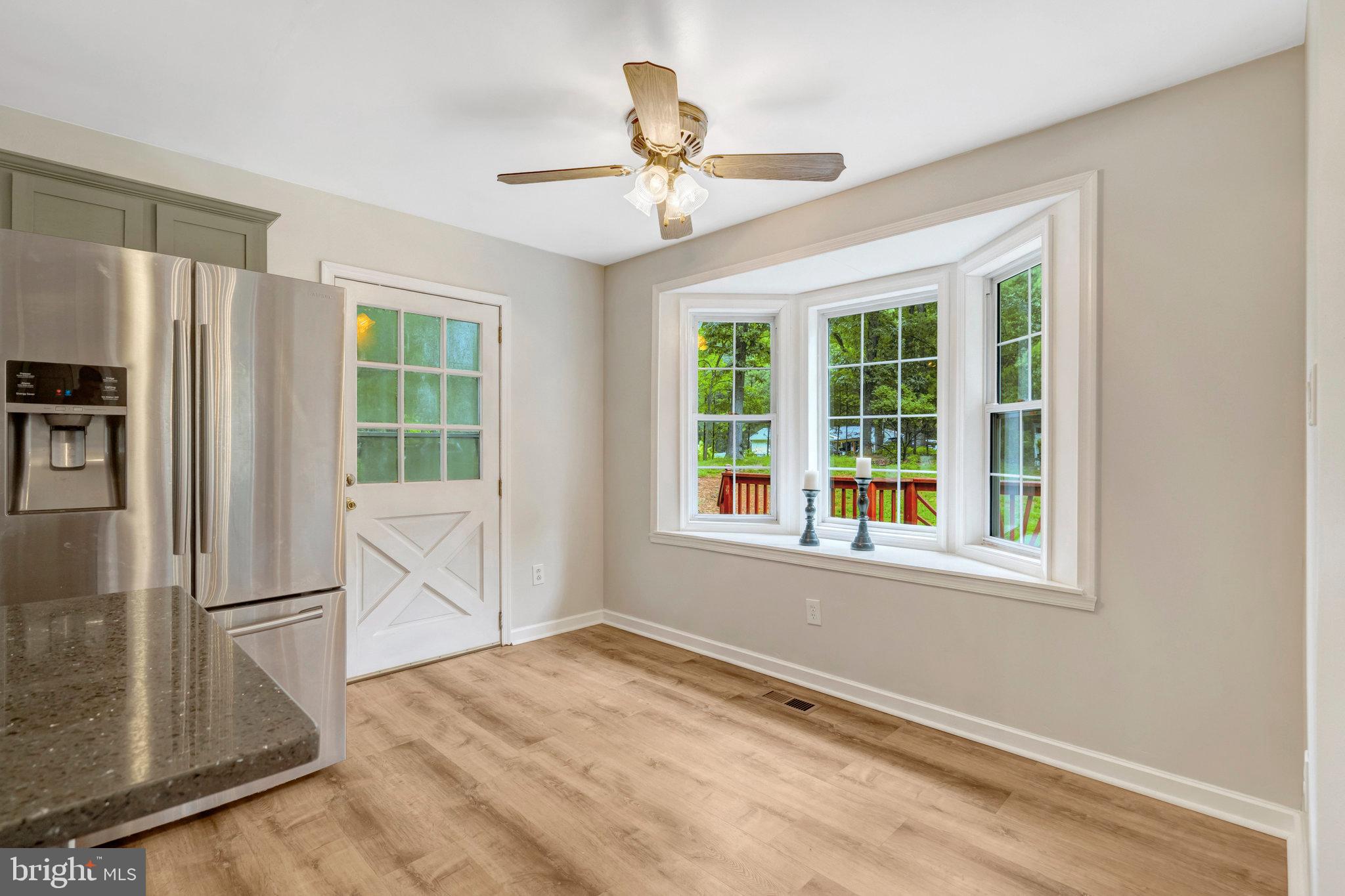 LAKE JACKSON - Residential