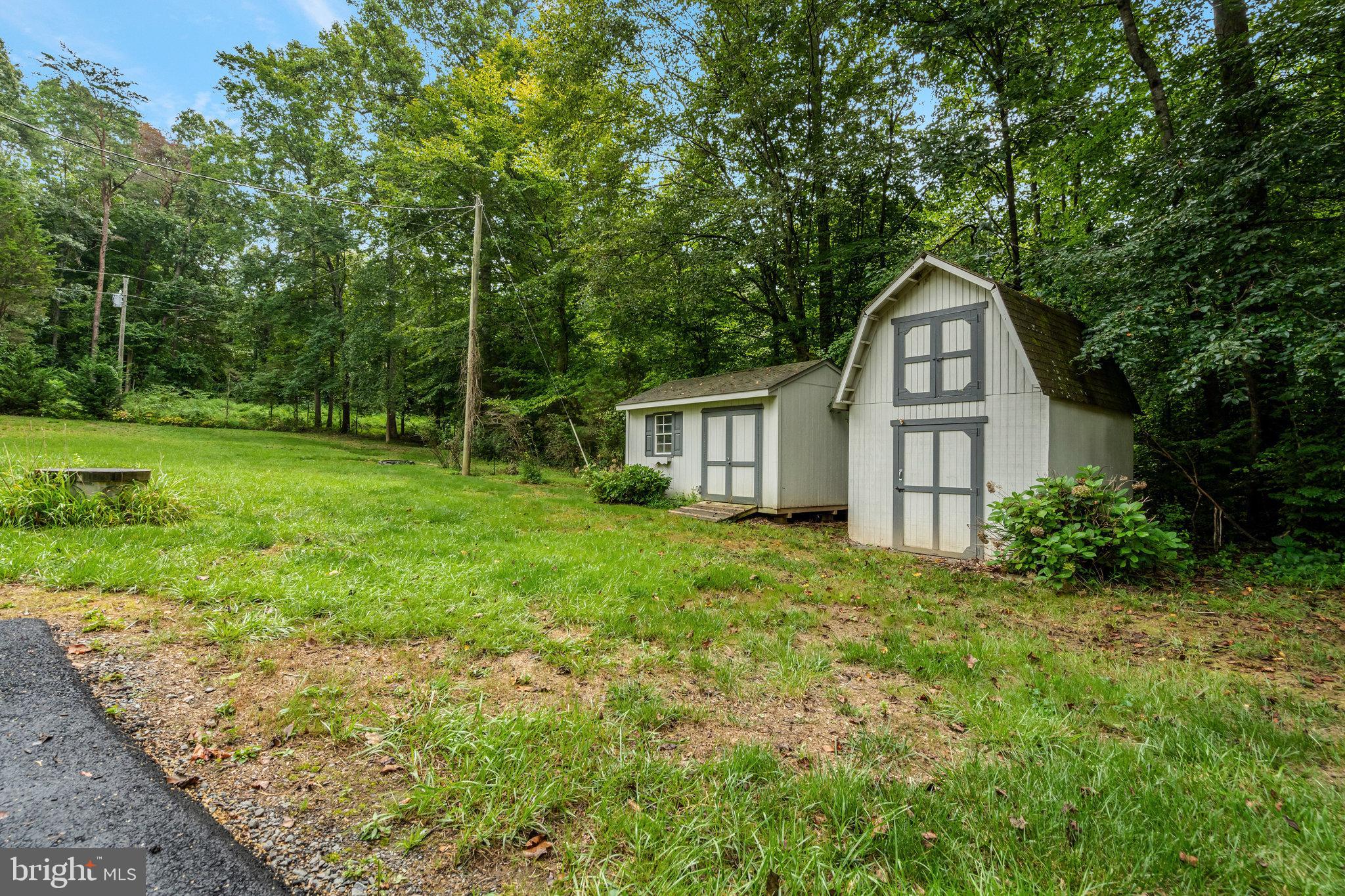 LAKE JACKSON - Residential