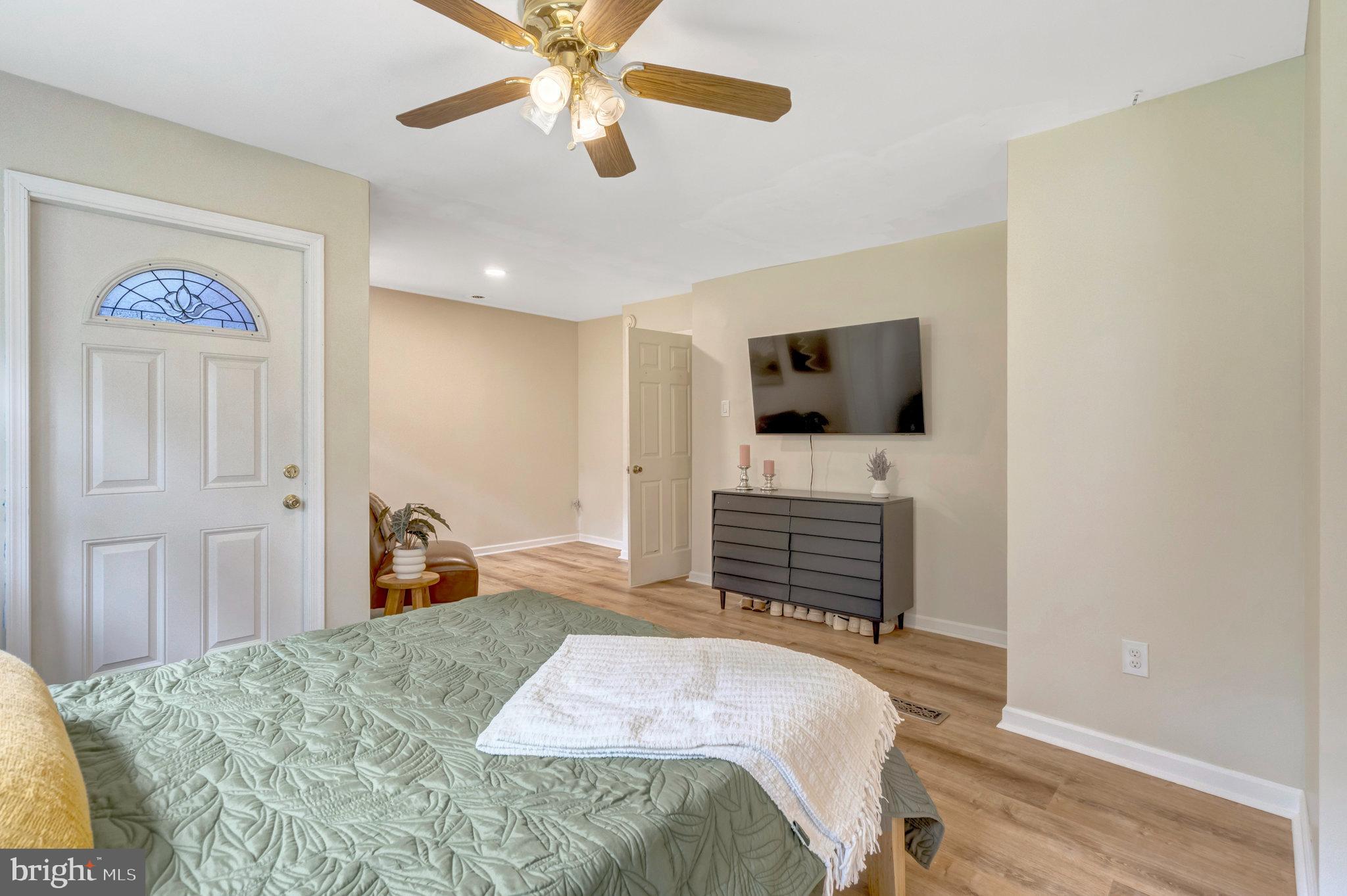 LAKE JACKSON - Residential