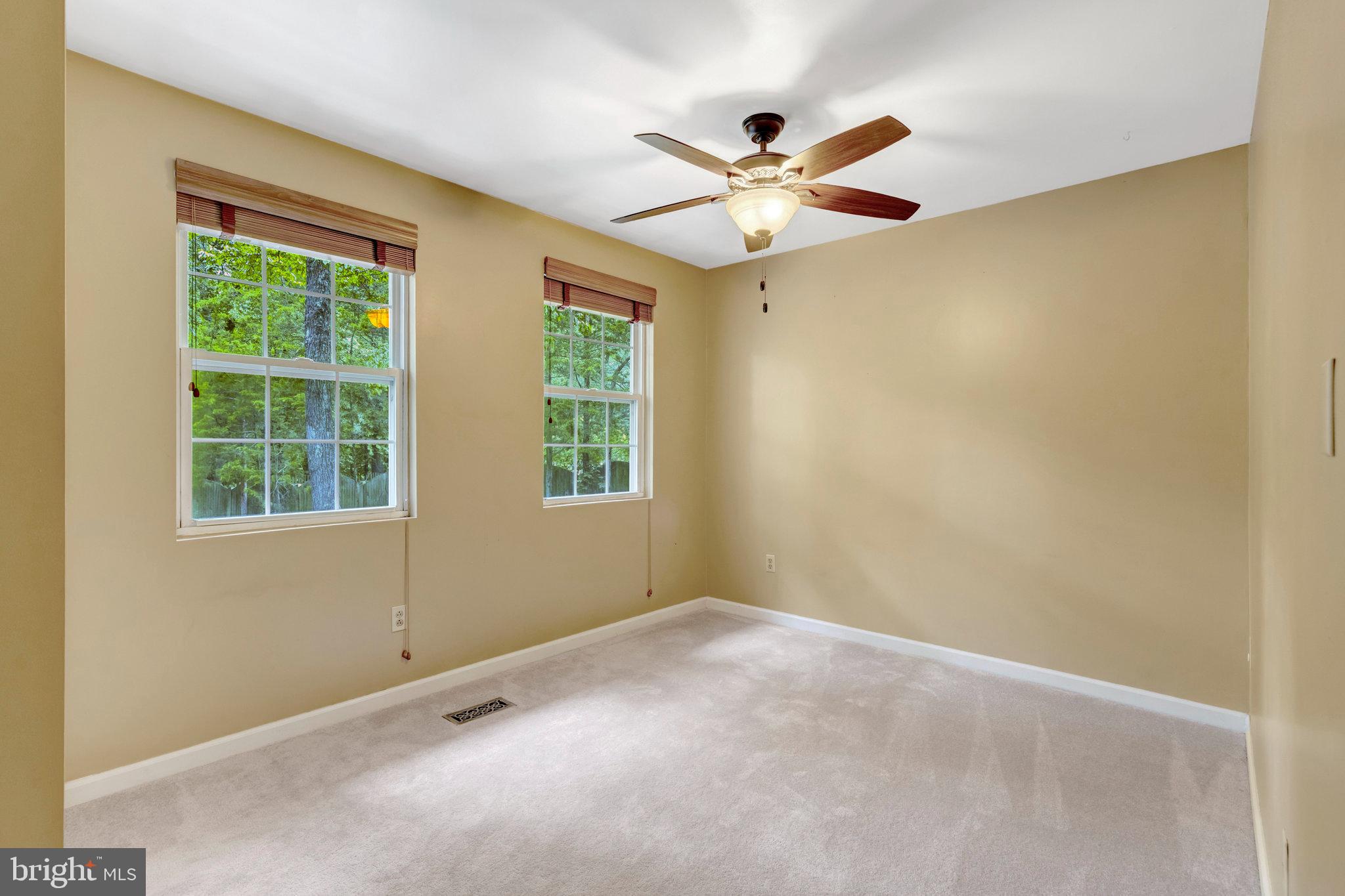 LAKE JACKSON - Residential